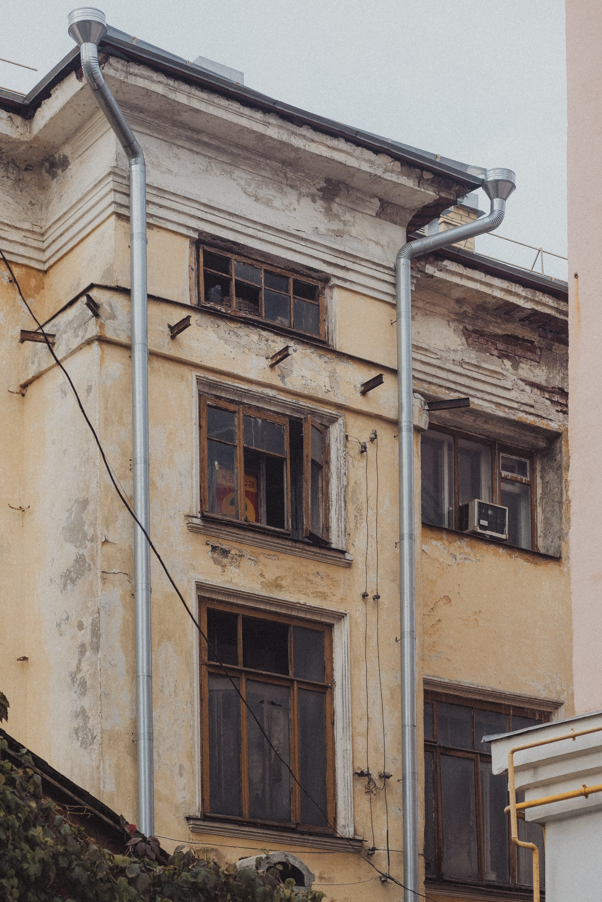 Проект #улицыгорода. Ярославль, ул. Республиканская. Документальный фотограф Илья Тихановский