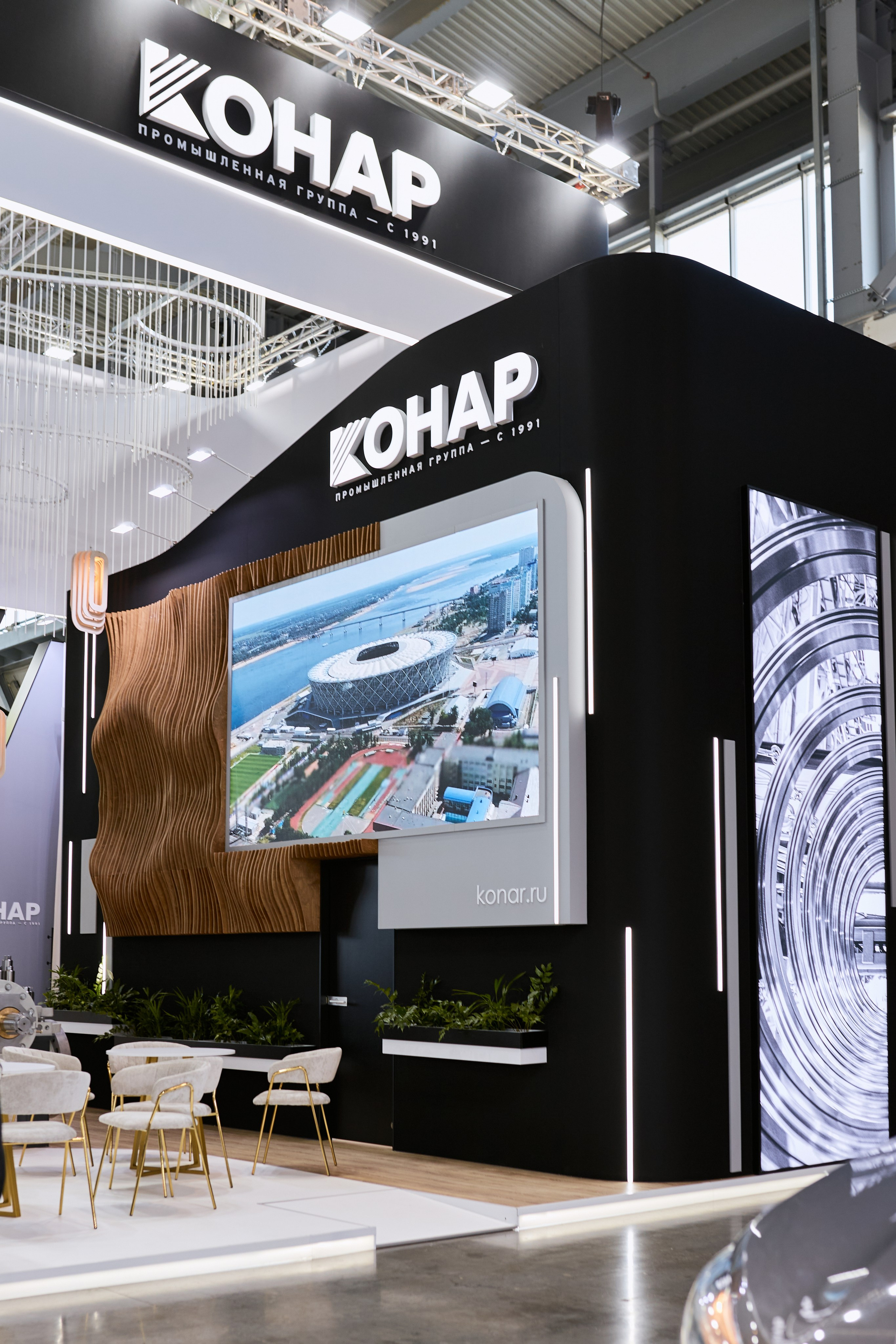 Иннопром 2025. Свадебный, репортажный фотограф в Екатеринбурге Гордин Иван