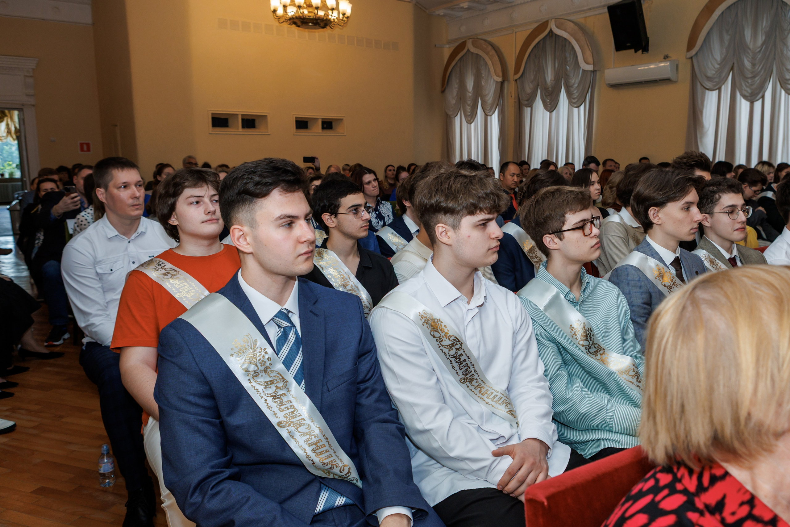 11 класс / Выпускной / ГБОУ № 1503 / г. Москва. Детский и семейный фотограф Мария Киселёва. Москва