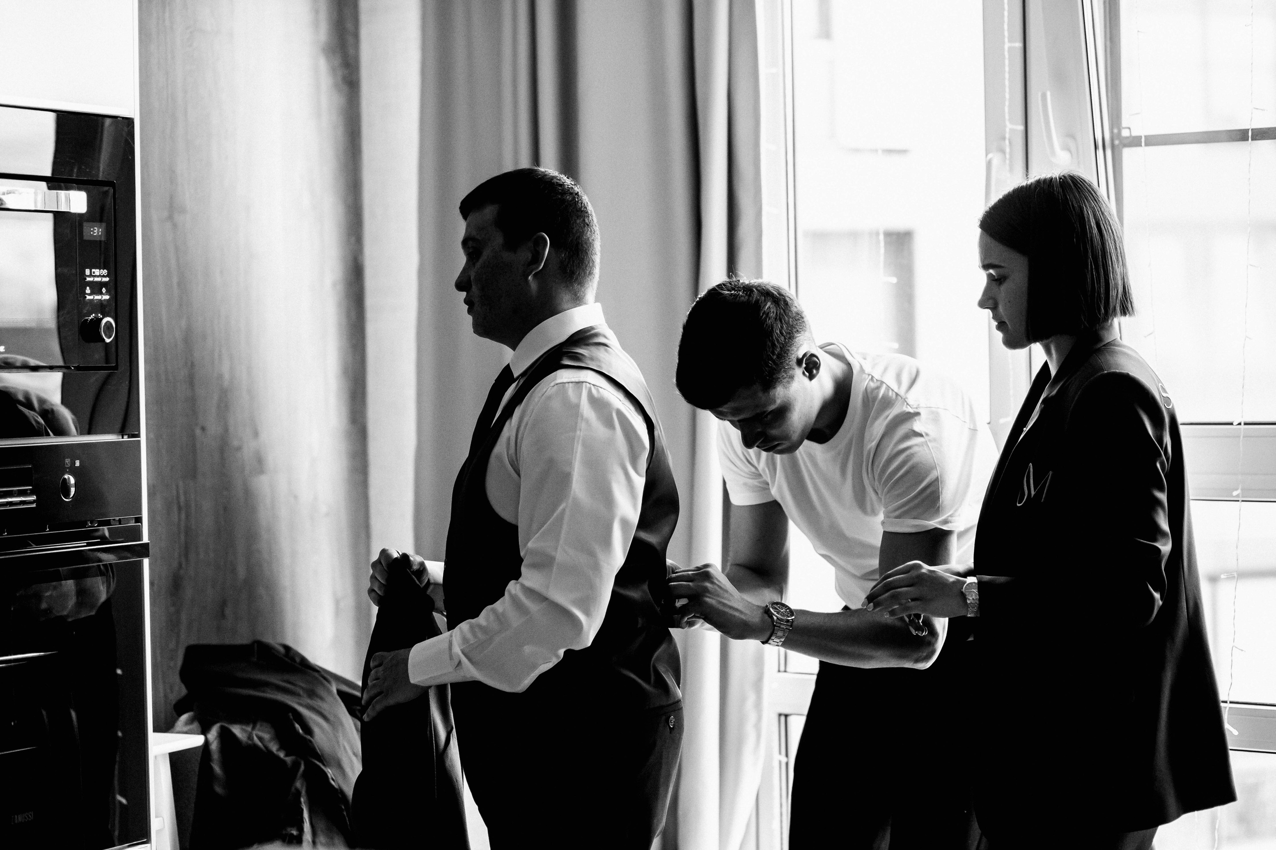 На часах 00. Свадебный фотограф Юлия Шторм