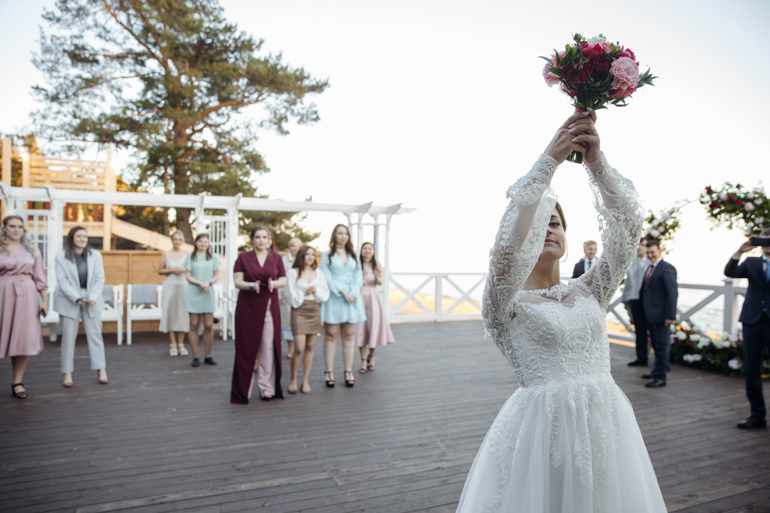 На часах 00. Свадебный фотограф Юлия Шторм