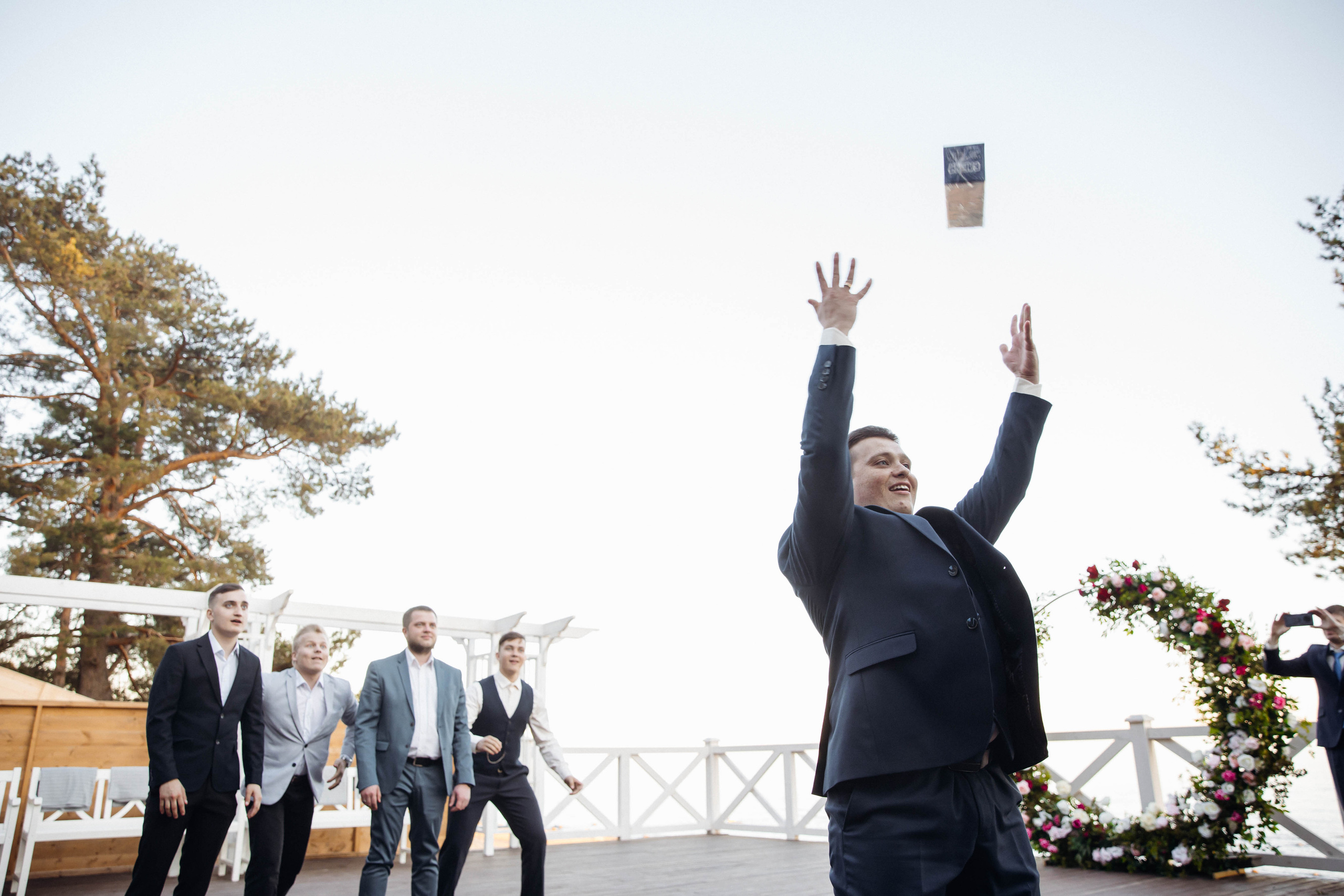 На часах 00. Свадебный фотограф Юлия Шторм