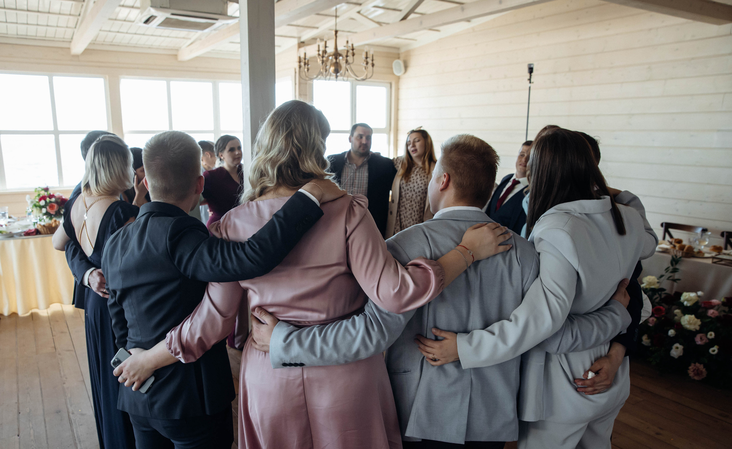 На часах 00. Свадебный фотограф Юлия Шторм