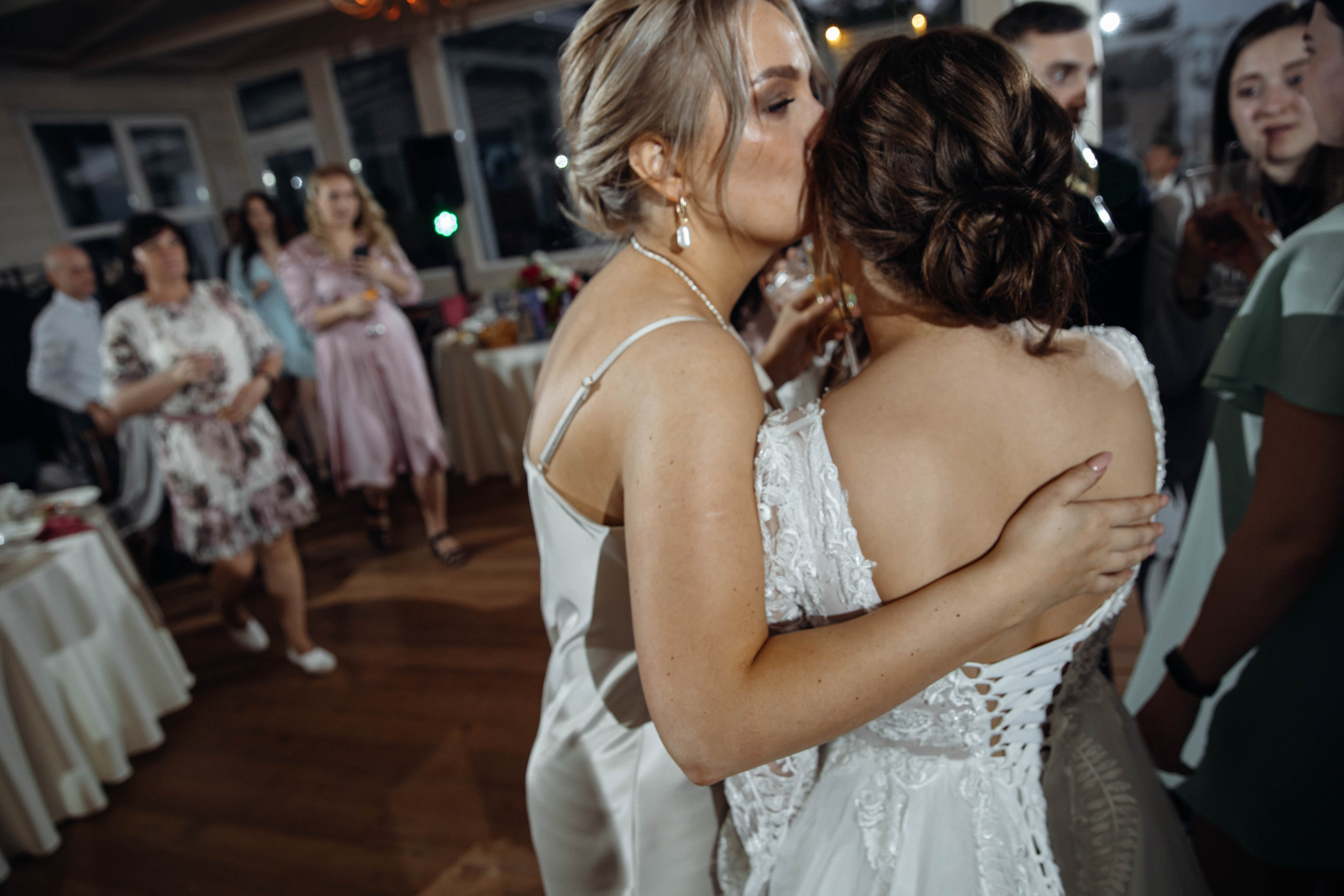 На часах 00. Свадебный фотограф Юлия Шторм