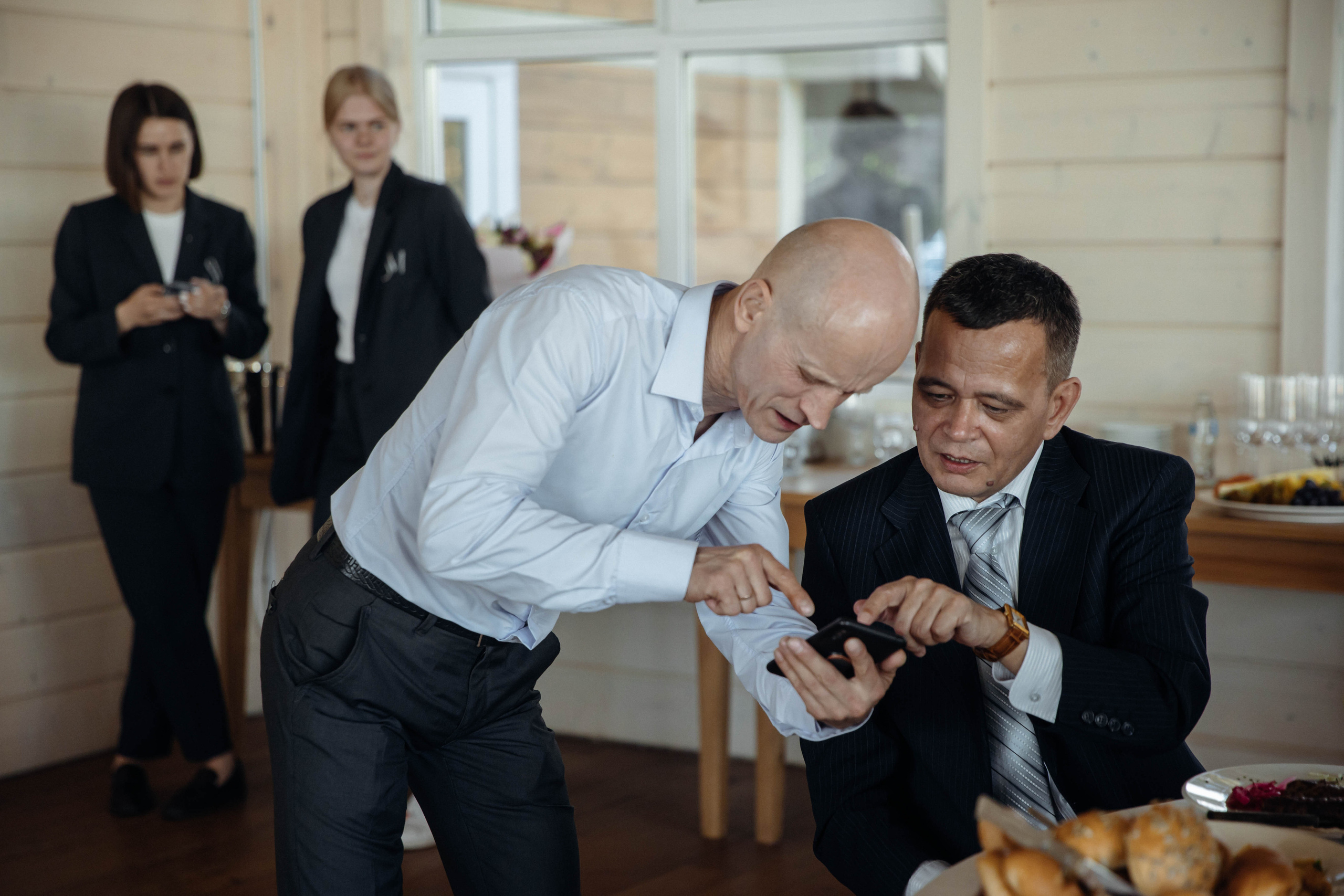 На часах 00. Свадебный фотограф Юлия Шторм