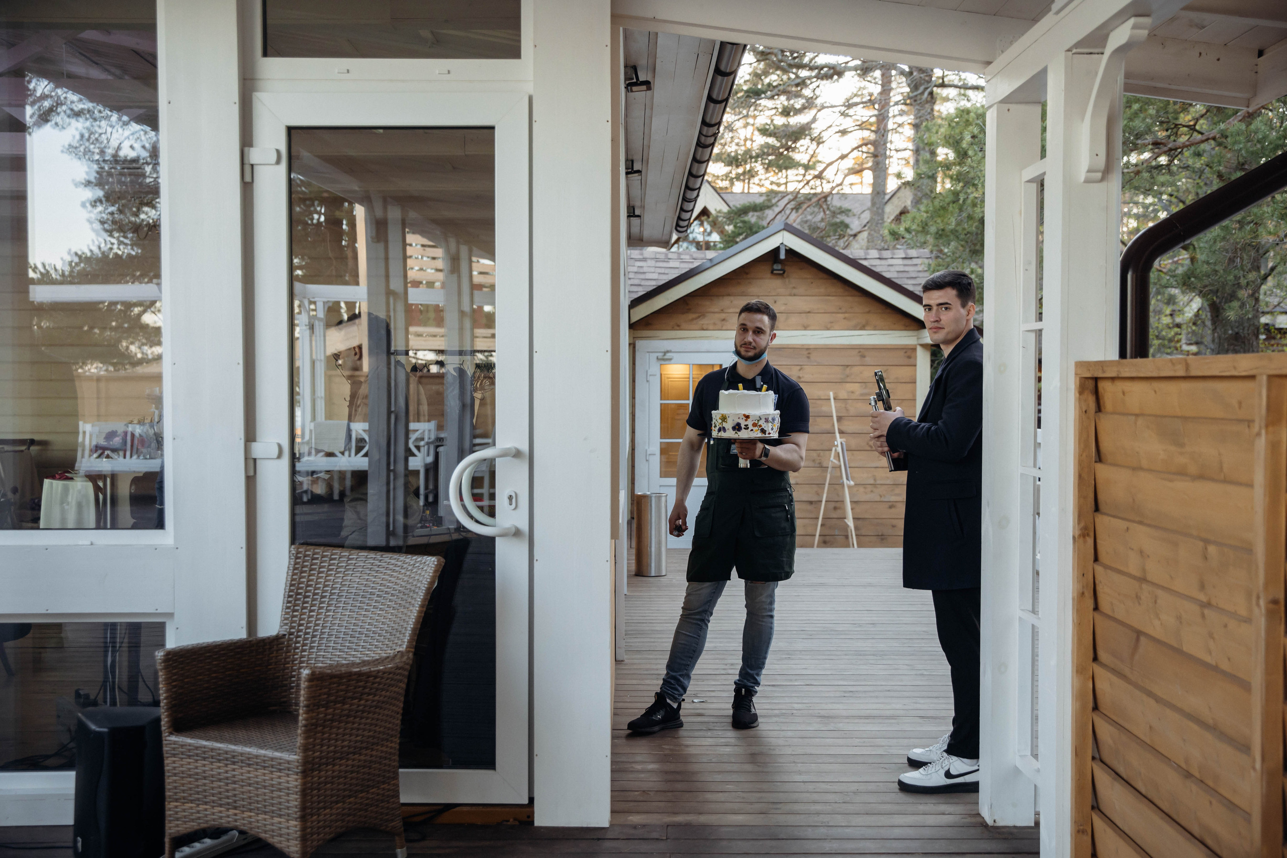 На часах 00. Свадебный фотограф Юлия Шторм