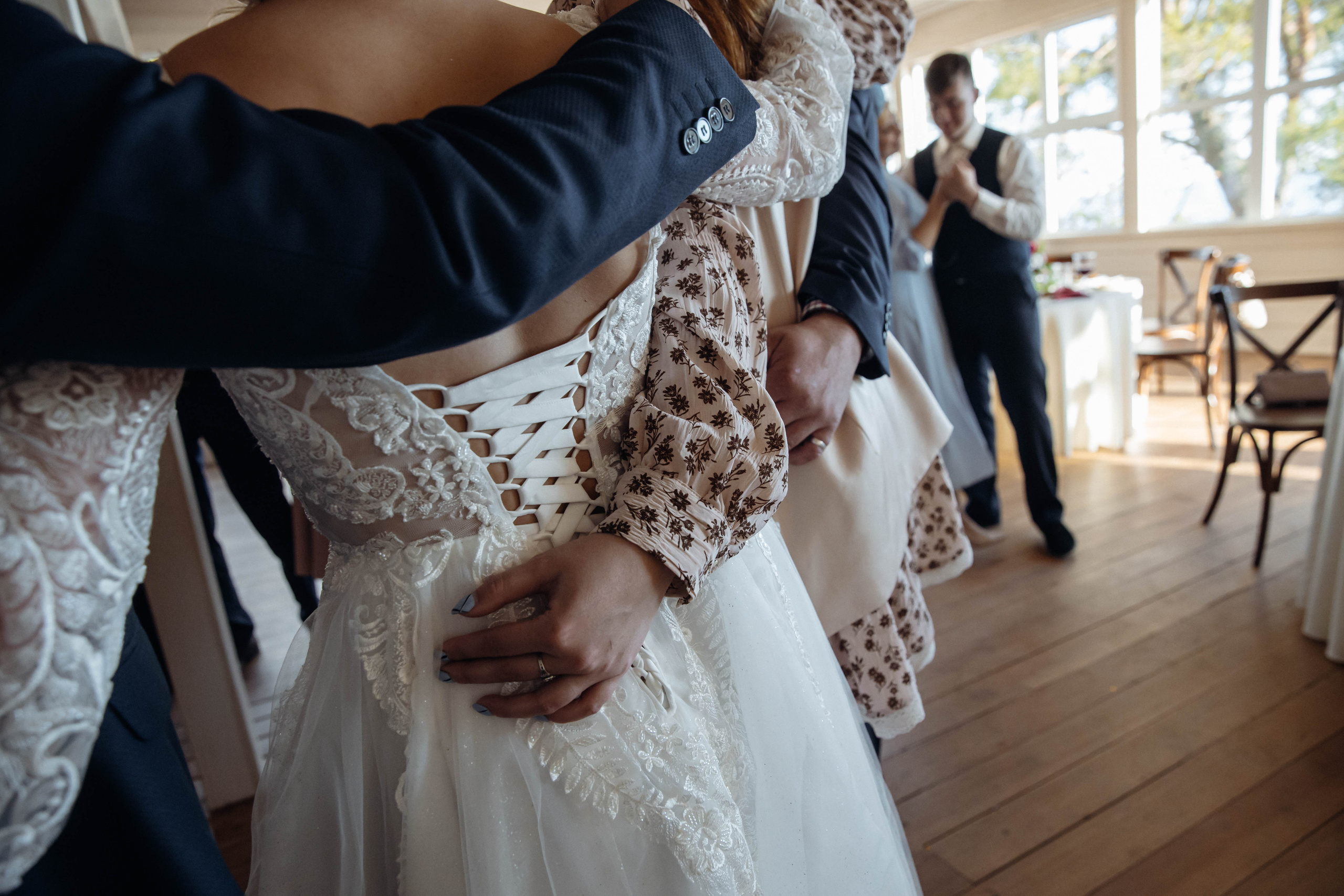 На часах 00. Свадебный фотограф Юлия Шторм