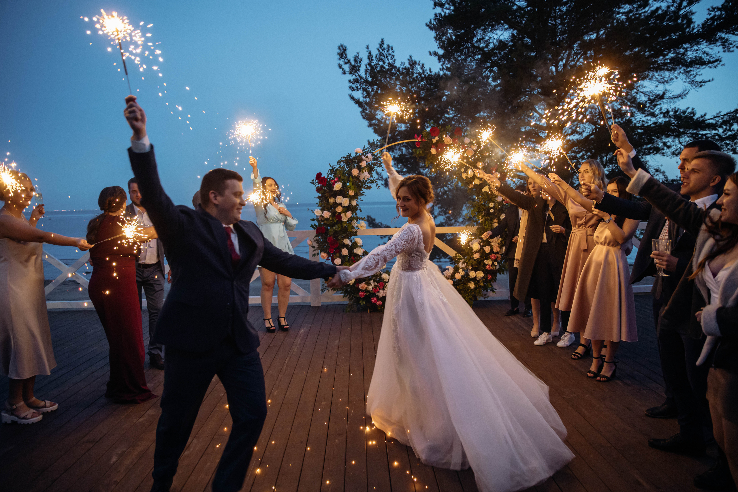 На часах 00. Свадебный фотограф Юлия Шторм