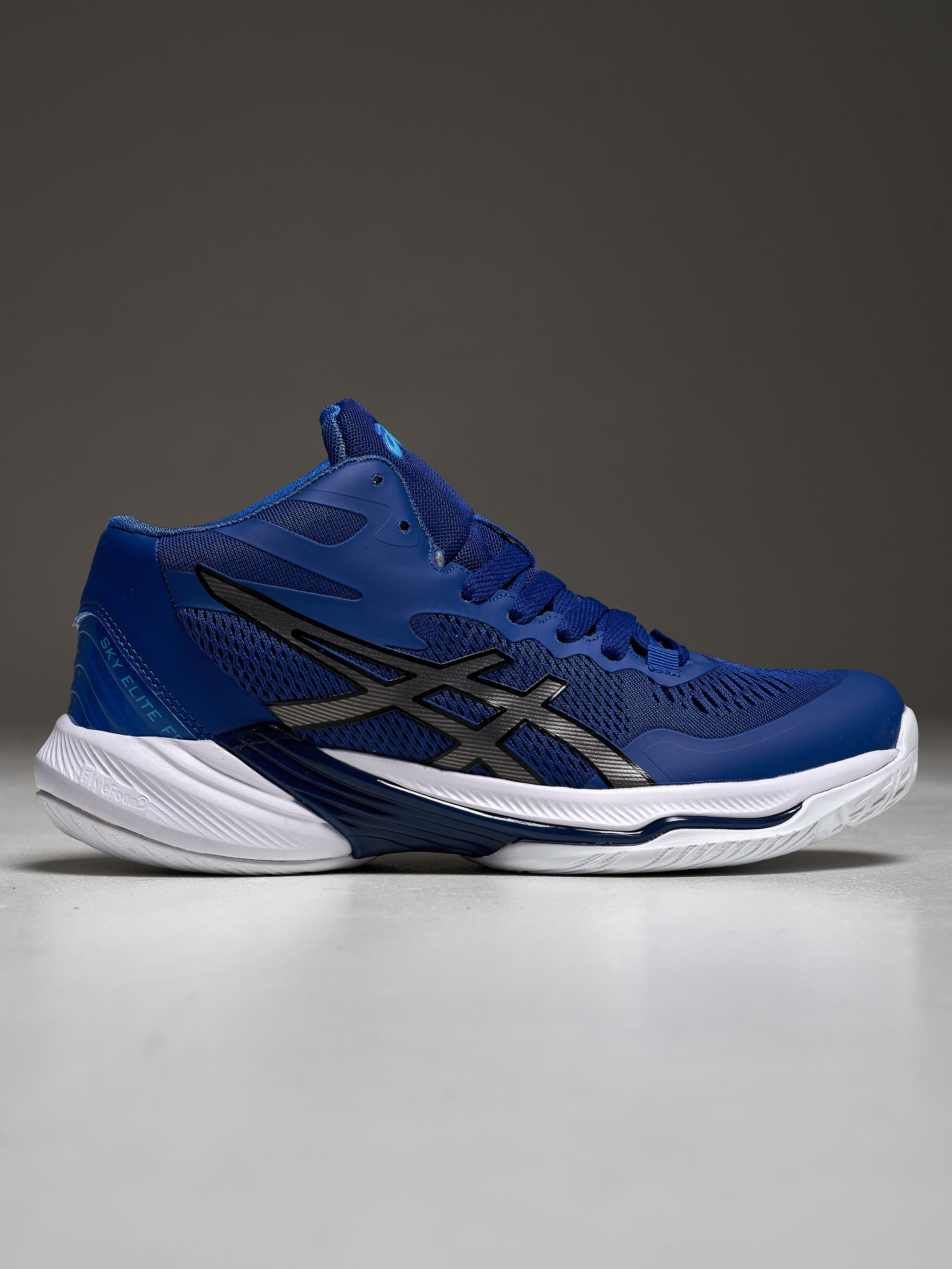 Asics. Коммерческий фотограф Соколовская Анастасия