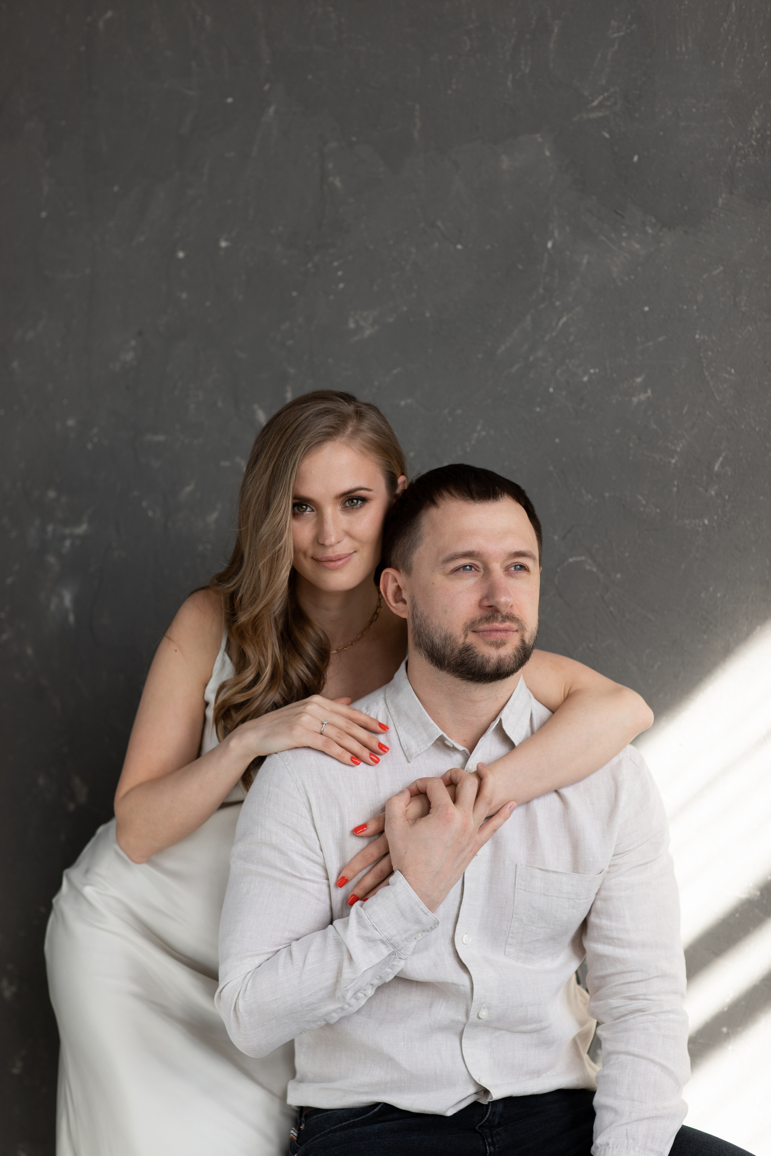 Вова и Марина в фотостудии-лофт НАШЕ МЕСТО. Фотограф Денис Лесковский (Тюмень)
