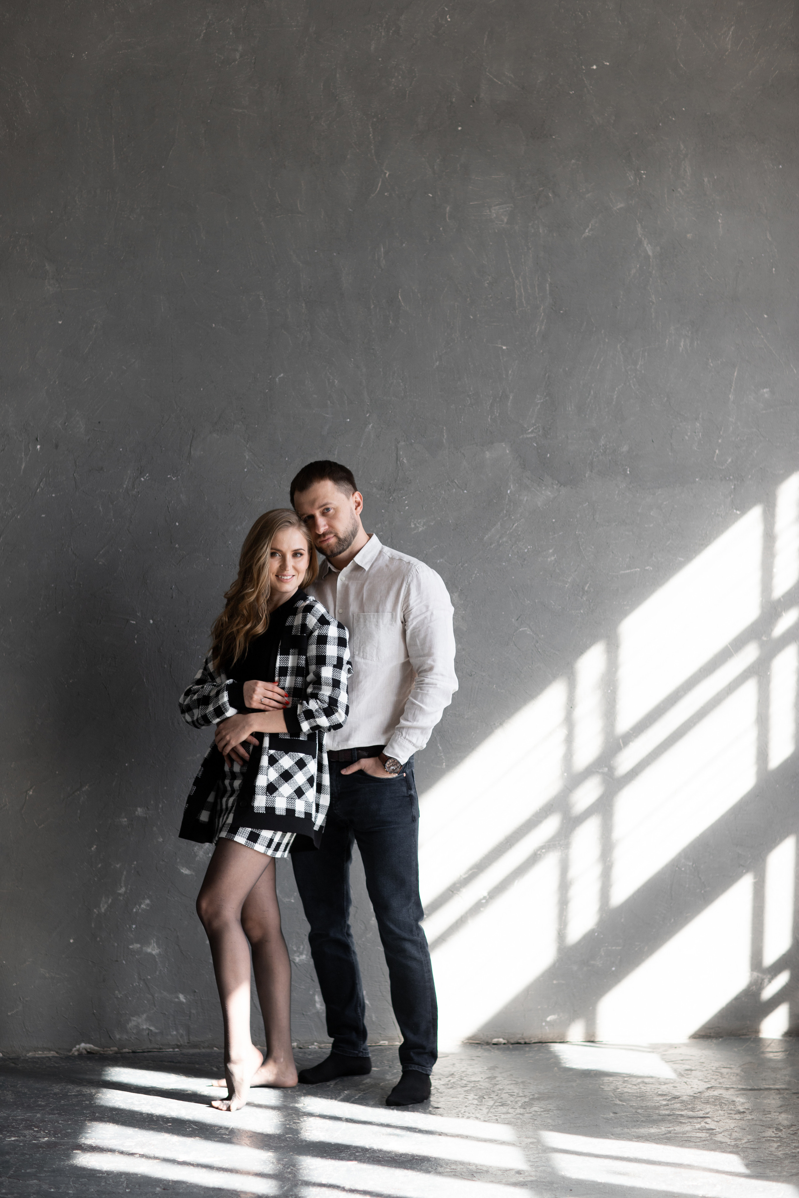 Вова и Марина в фотостудии-лофт НАШЕ МЕСТО. Фотограф Денис Лесковский (Тюмень)