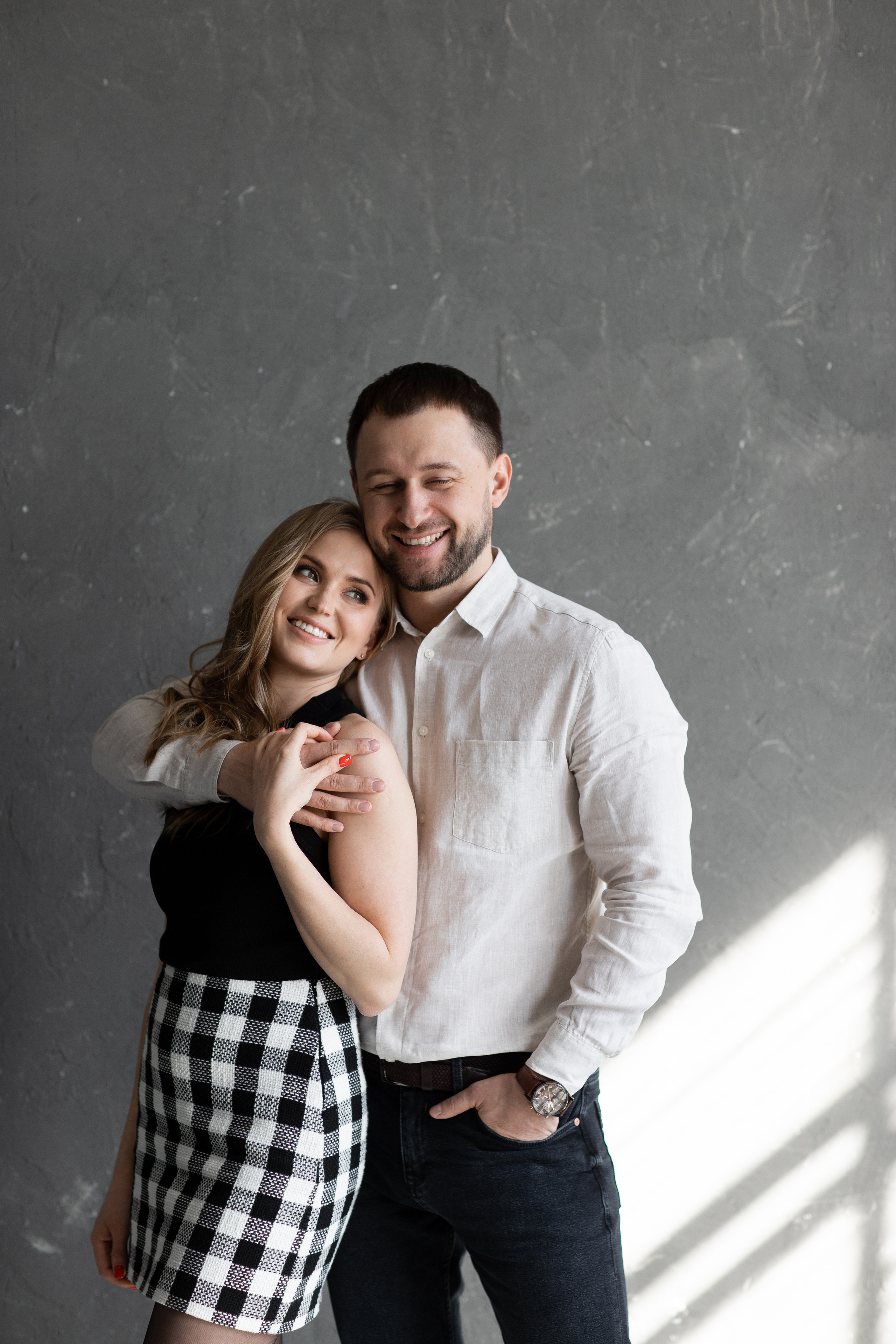 Вова и Марина в фотостудии-лофт НАШЕ МЕСТО. Фотограф Денис Лесковский (Тюмень)