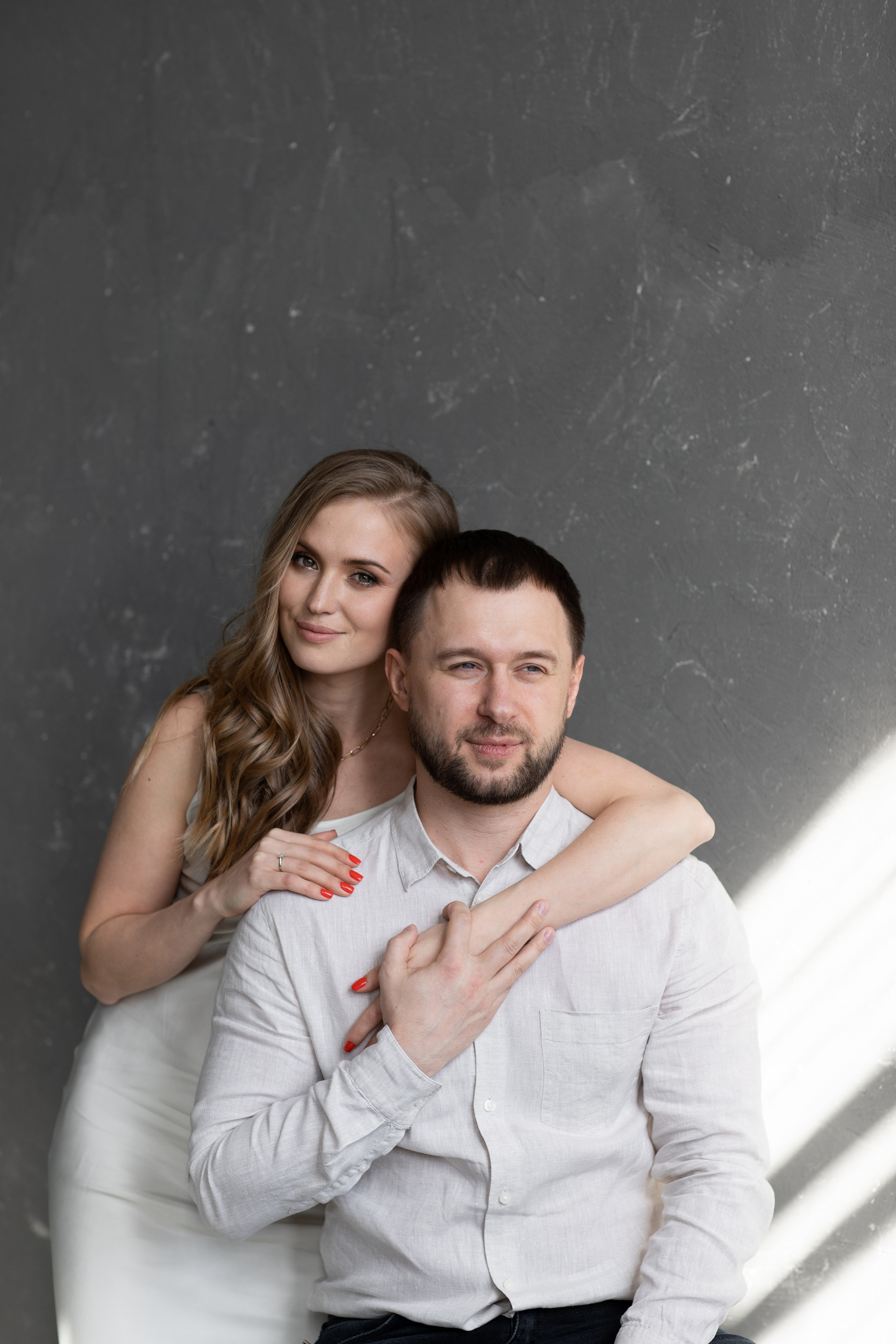 Вова и Марина в фотостудии-лофт НАШЕ МЕСТО. Фотограф Денис Лесковский (Тюмень)