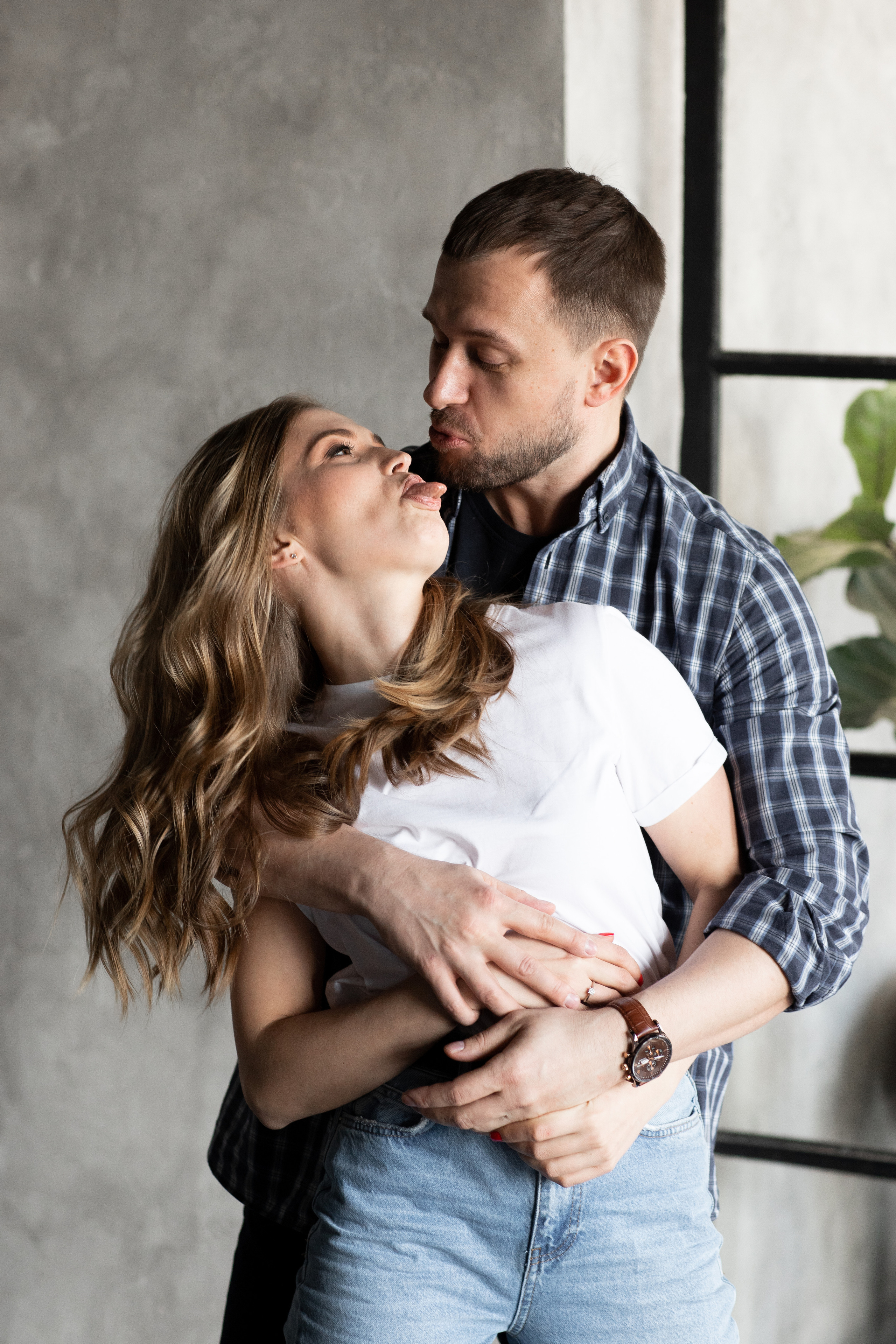 Вова и Марина в фотостудии-лофт НАШЕ МЕСТО. Фотограф Денис Лесковский (Тюмень)