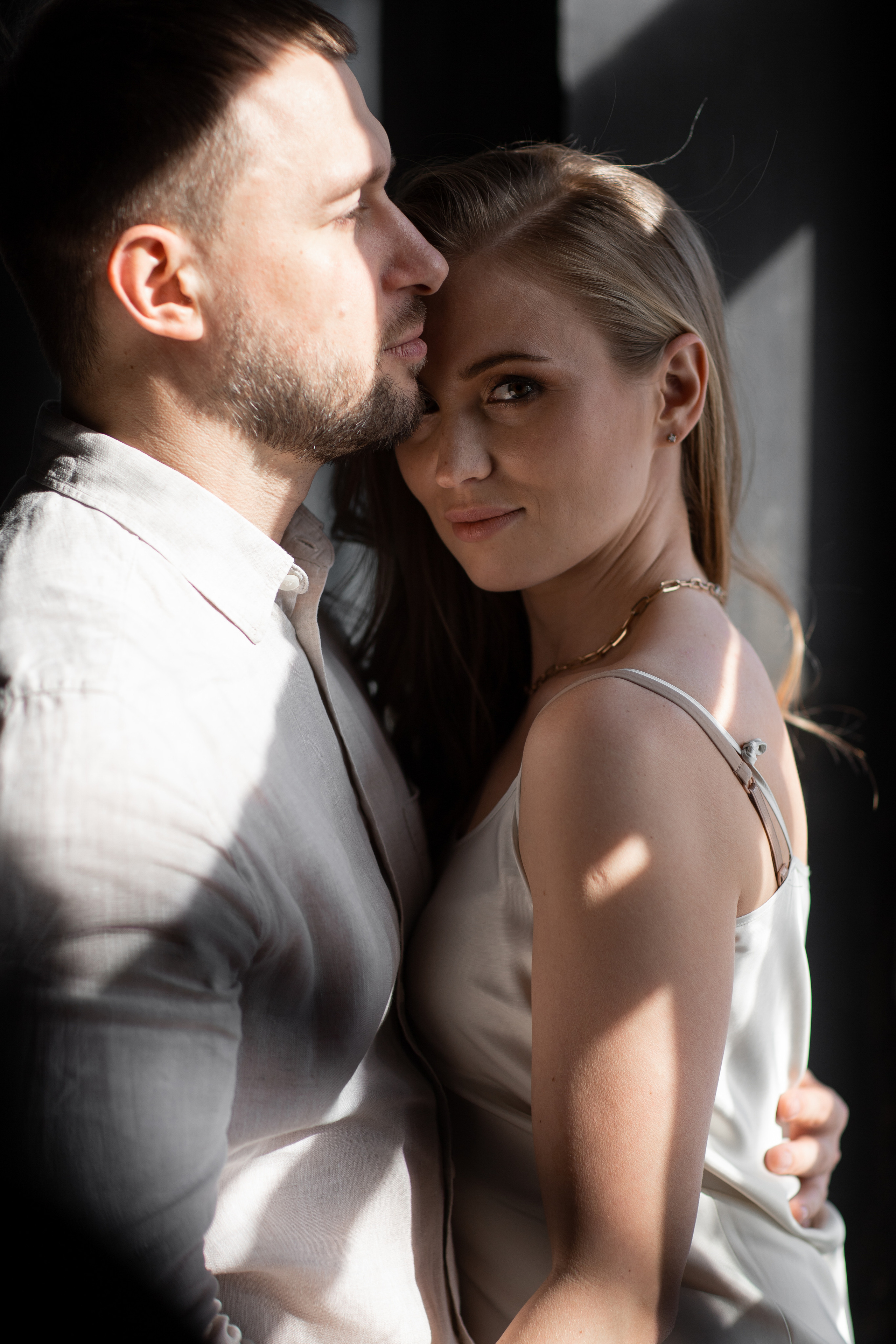 Вова и Марина в фотостудии-лофт НАШЕ МЕСТО. Фотограф Денис Лесковский (Тюмень)