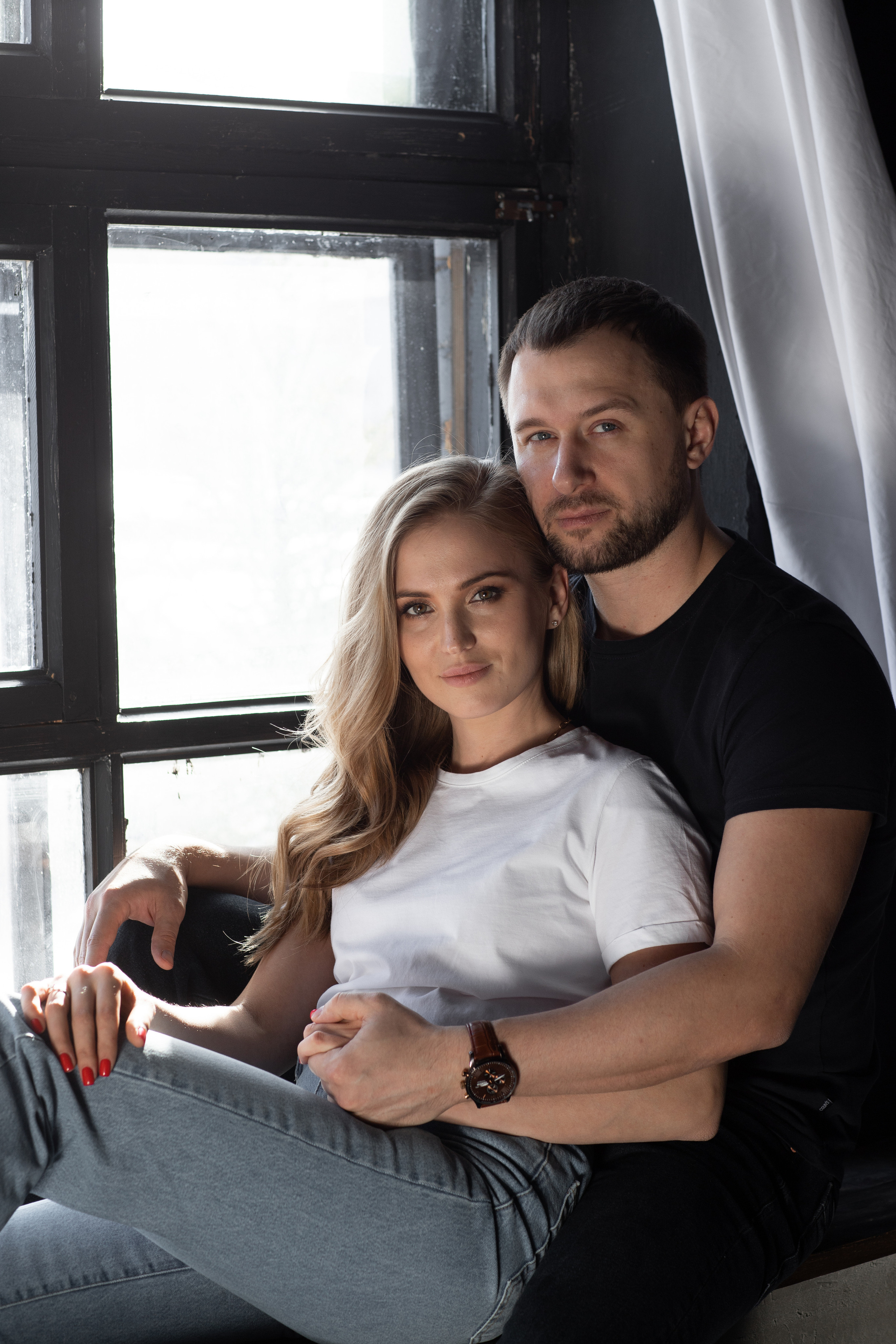 Вова и Марина в фотостудии-лофт НАШЕ МЕСТО. Фотограф Денис Лесковский (Тюмень)