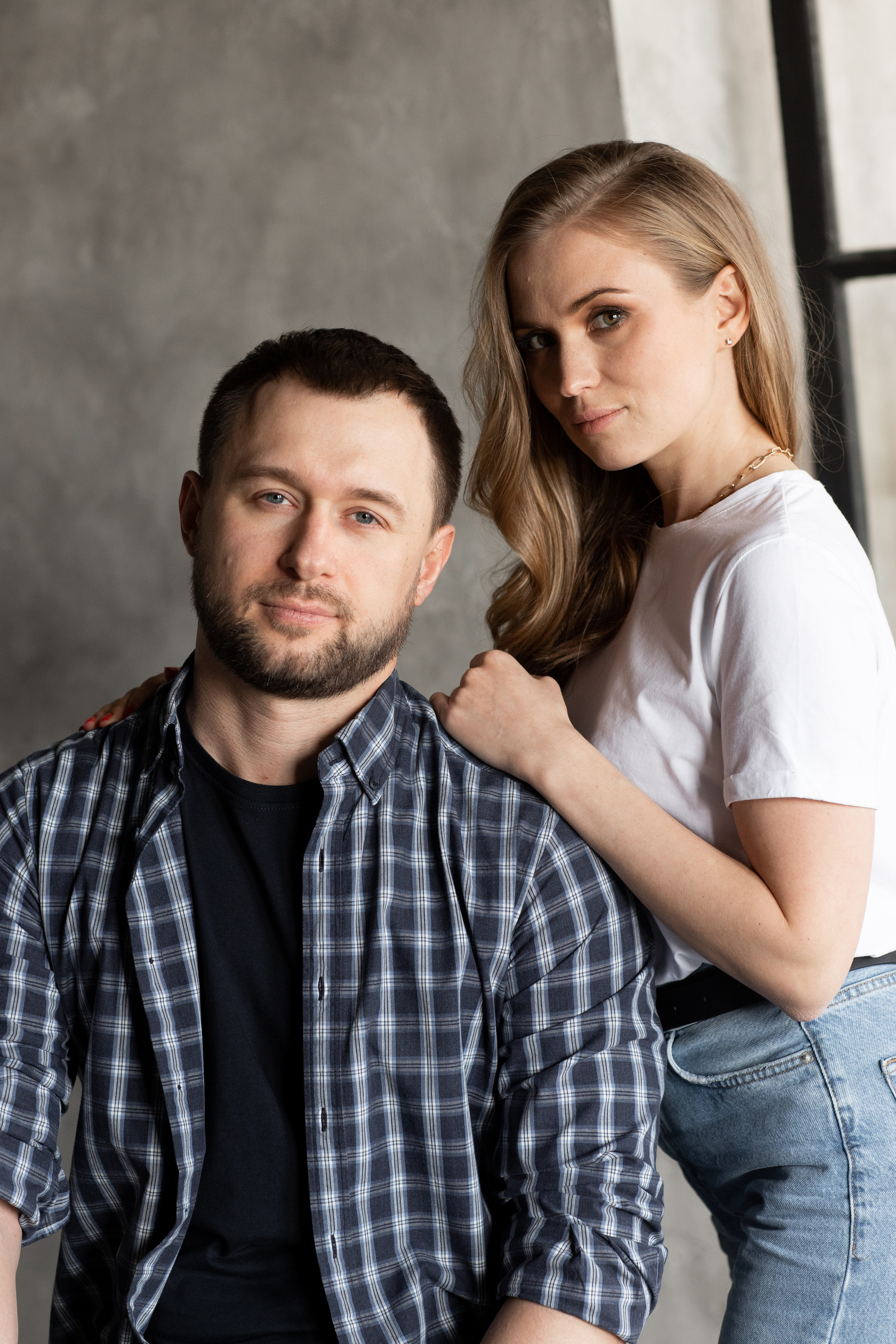 Вова и Марина в фотостудии-лофт НАШЕ МЕСТО. Фотограф Денис Лесковский (Тюмень)