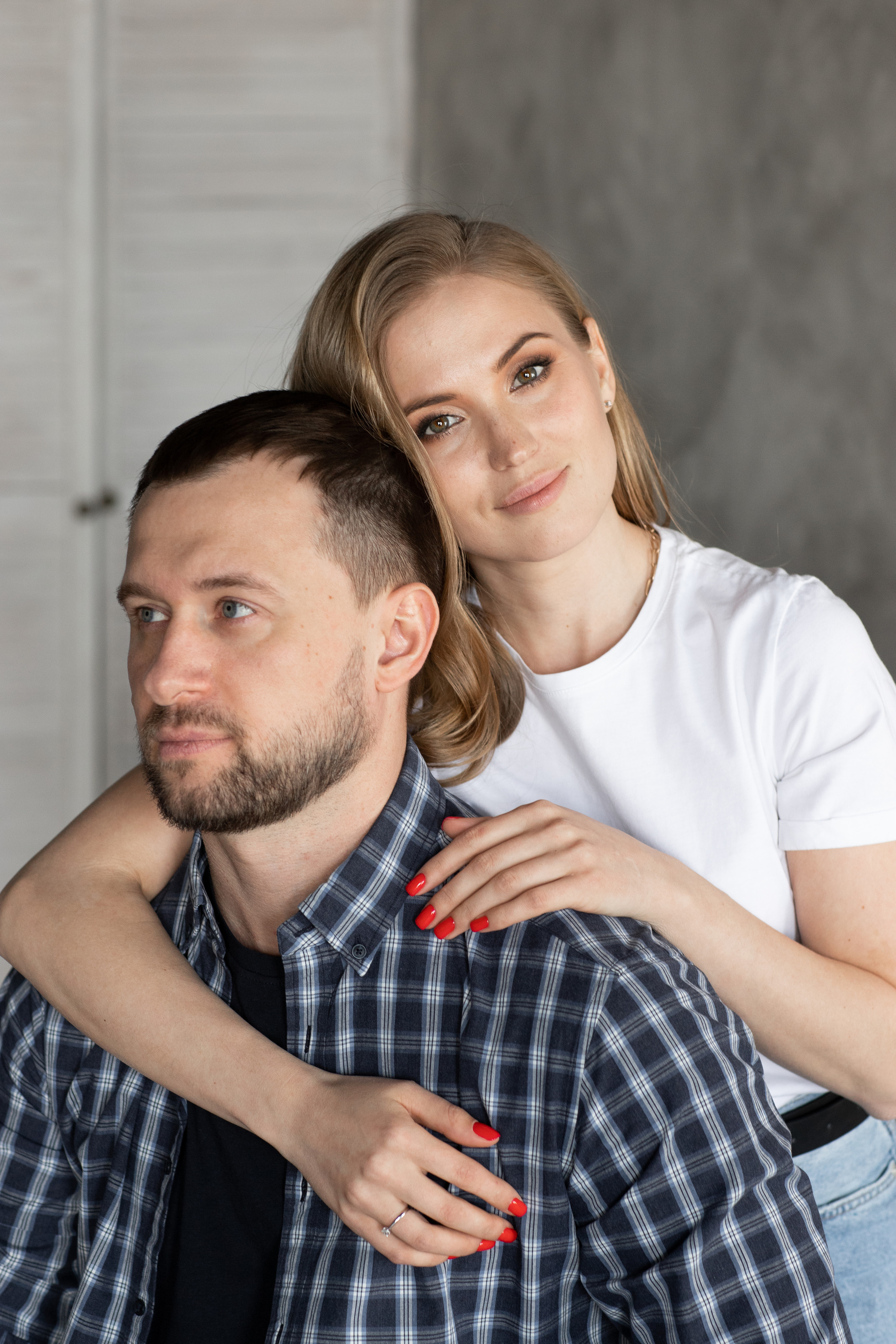 Вова и Марина в фотостудии-лофт НАШЕ МЕСТО. Фотограф Денис Лесковский (Тюмень)