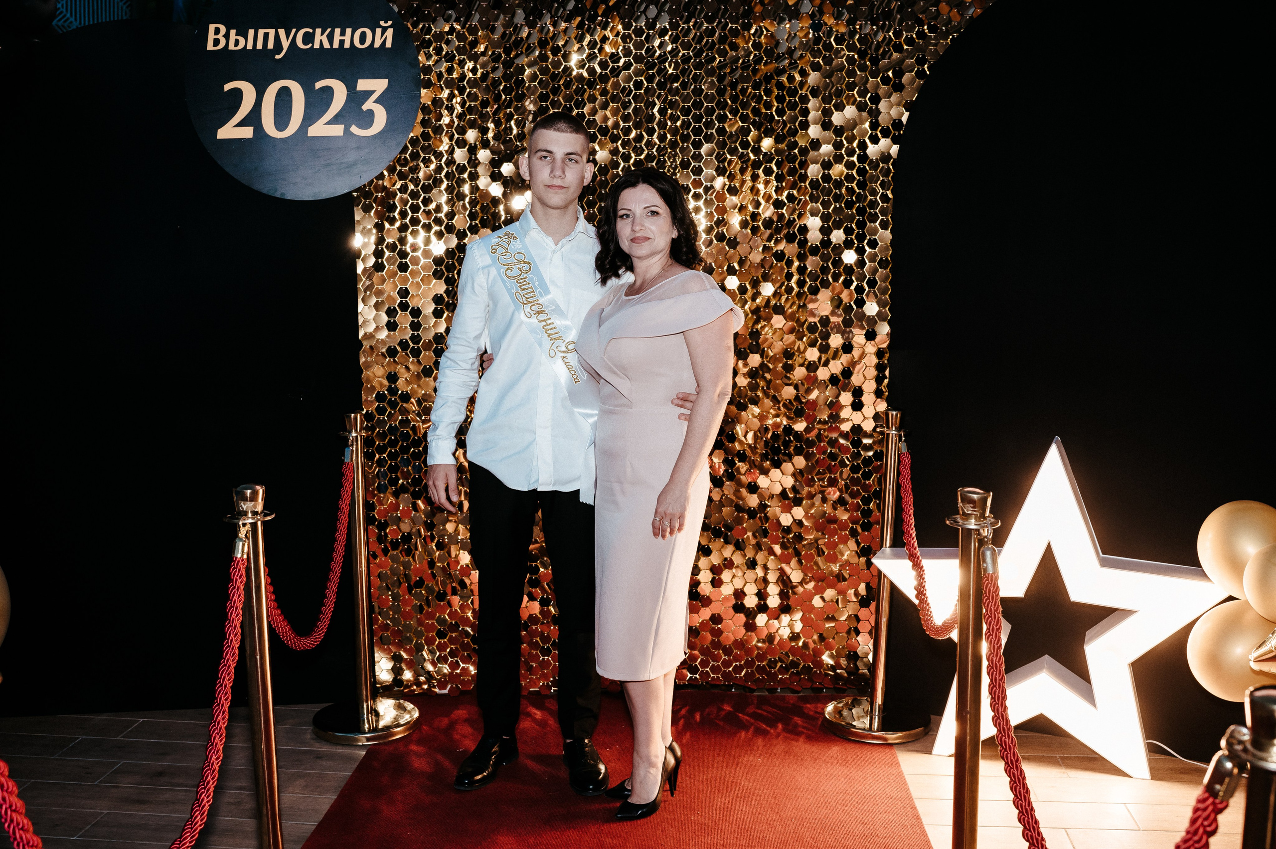 Выпускной «Ribiza». Свадебный фотограф в Симферополе