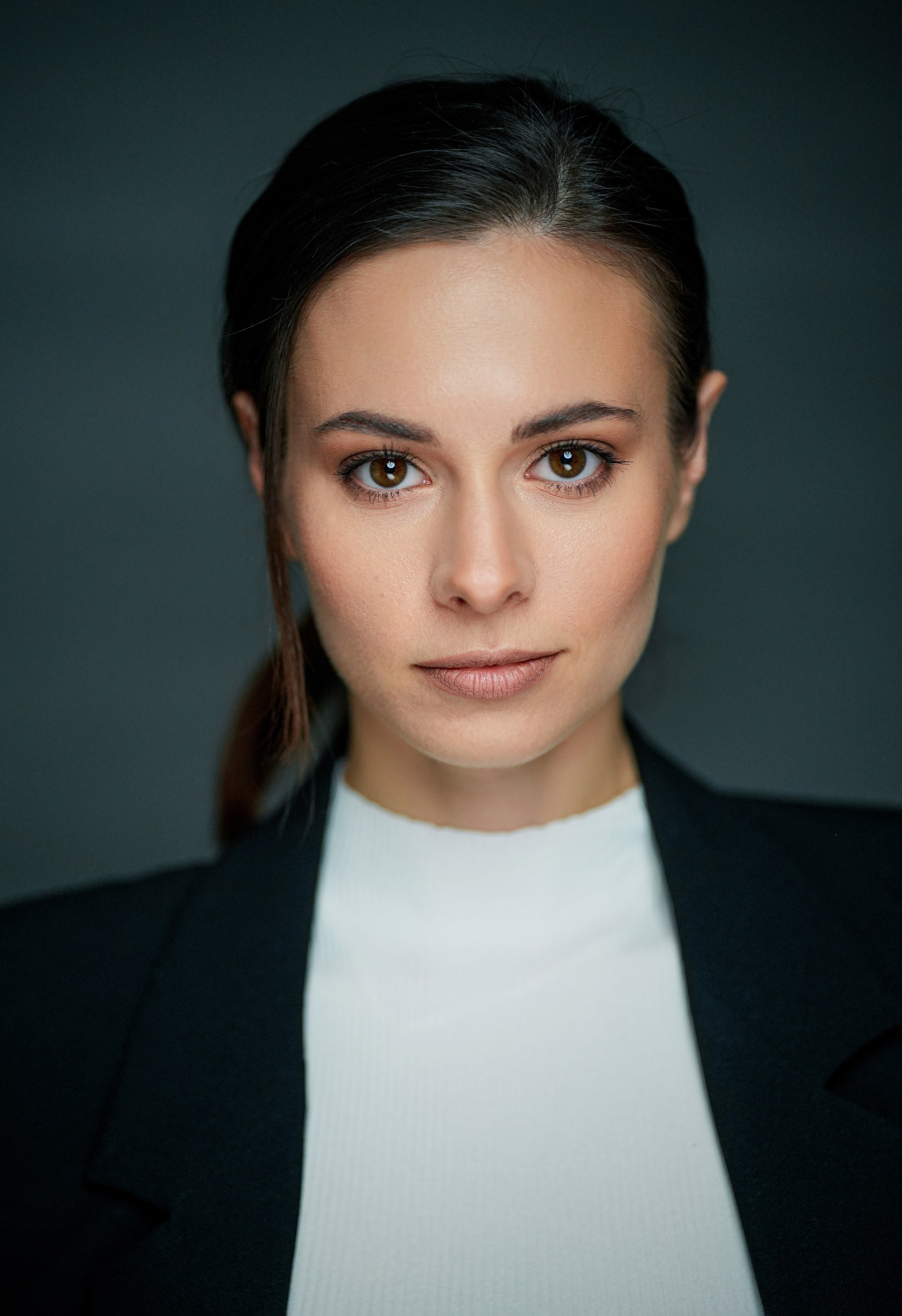 Актриса Екатерина Ляхова. Портретная съемка в Москве, студийный фотограф Игорь Фомин