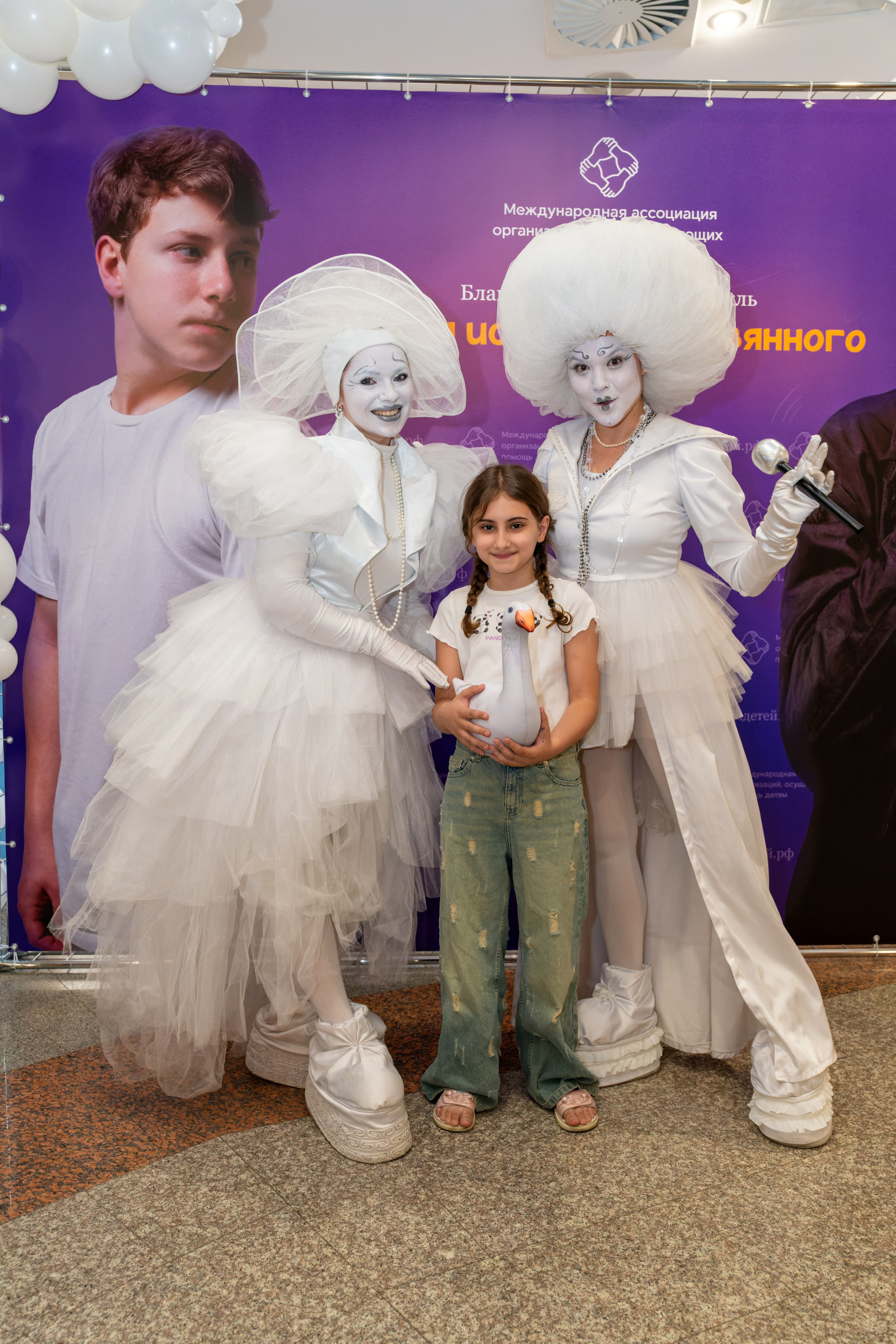 Съёмка благотворительного спектакля «Новая история деревянного мальчика». «Студия DRONAVT`s» — видеосъёмка и фотография г. Москва