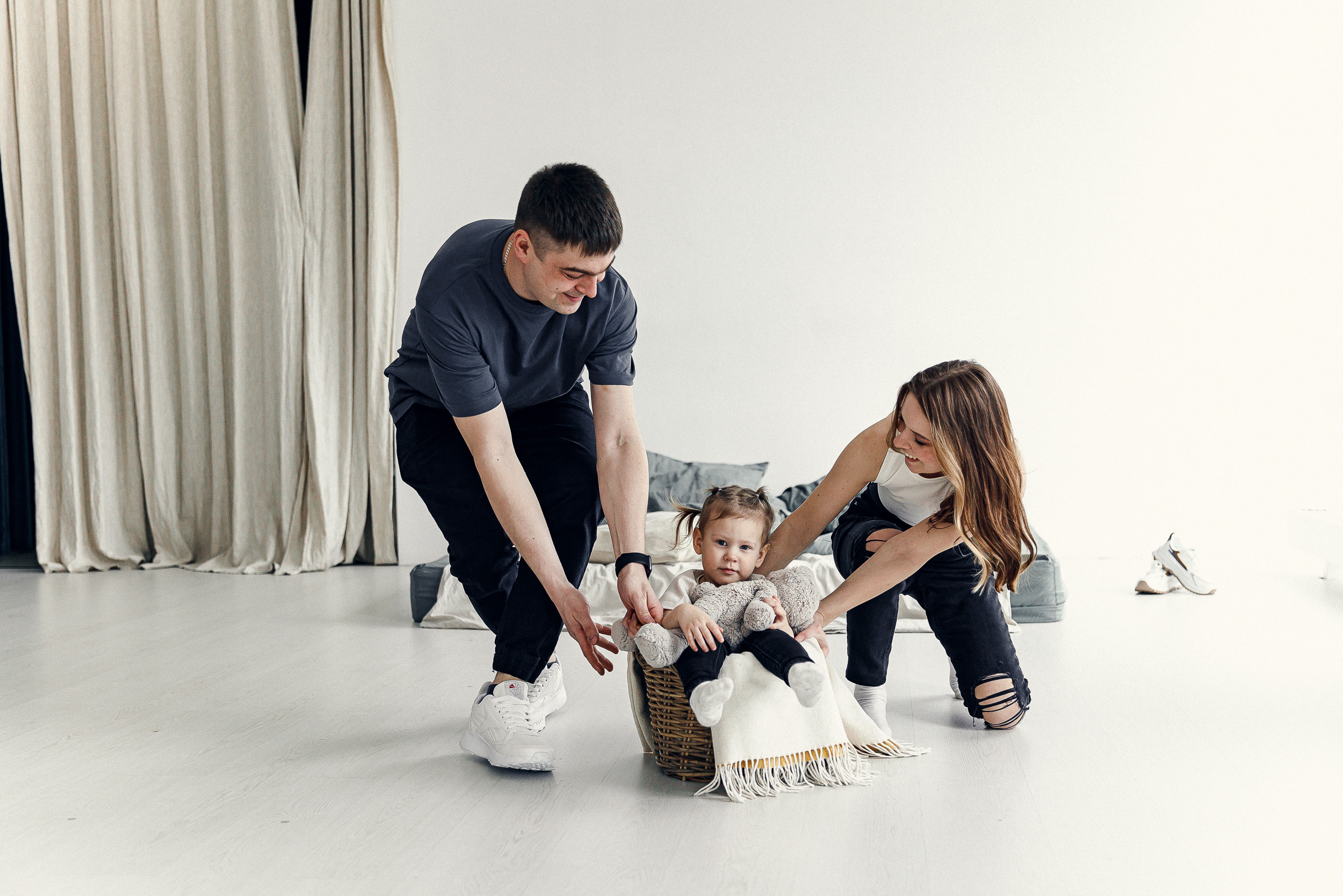 Антон, Юля и Ева. Фотограф Ирина Тимошева г. Киров