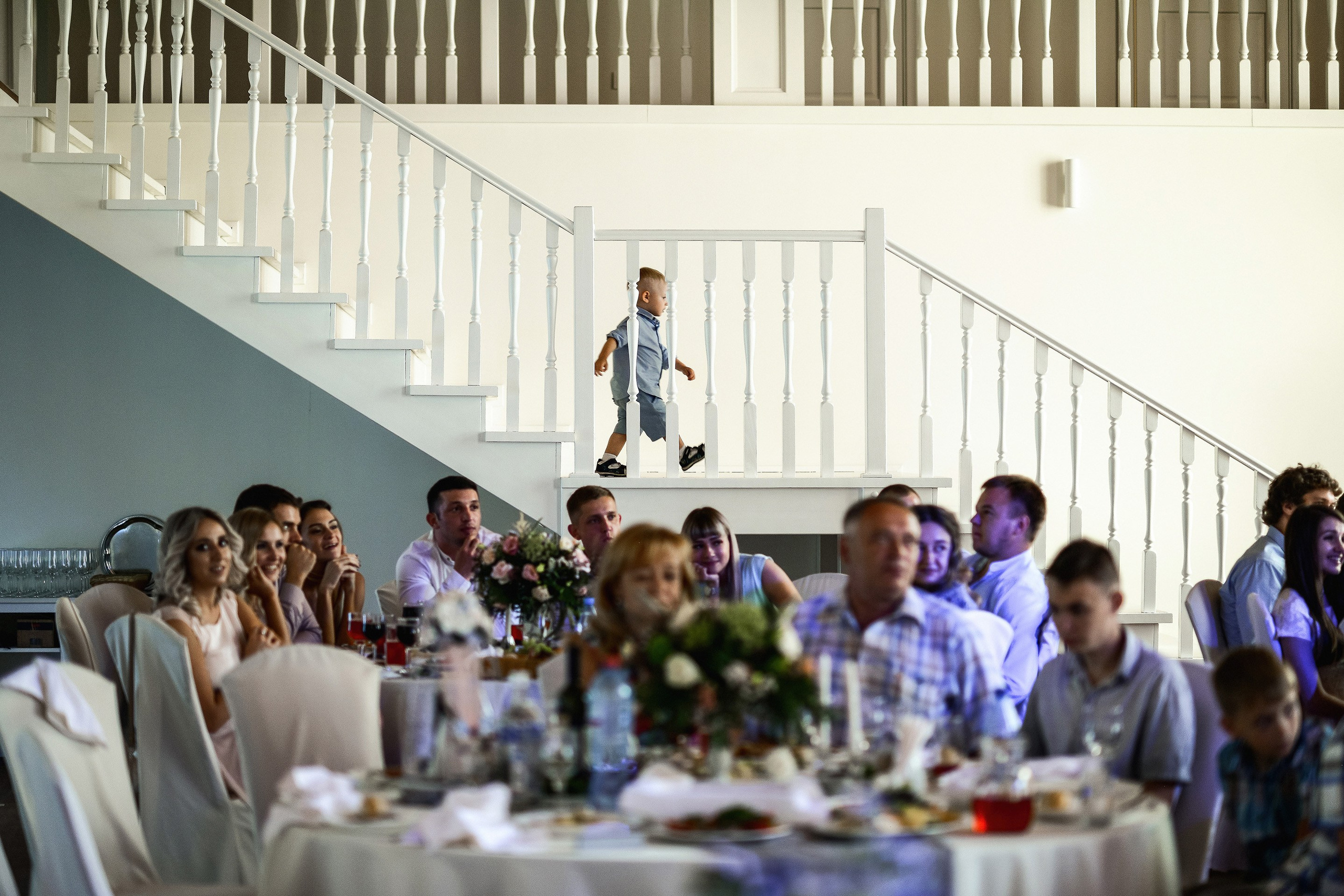 💐 Радик и Яна — душевная загородная свадьба в Villatic | Теплые фото под Красноярском. 📸 Свадебный и семейный фотограф в Красноярске Тихомиров Евгений | 17 лет опыта | 800+ свадеб