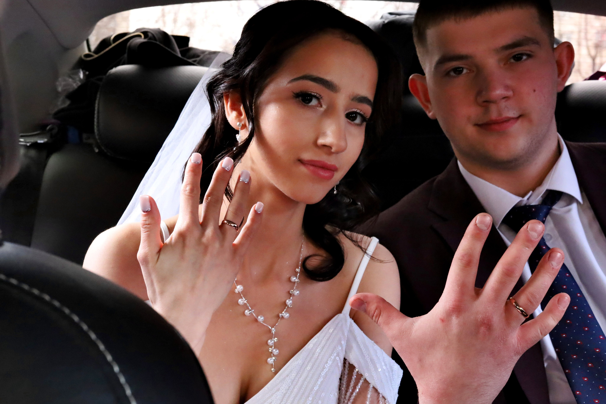 Свадебная Love story-фотосессия молодоженов. Юлия Егорова | Фотограф Королёв, Москва, МО • Портреты • Свадьбы • Street • Love Story