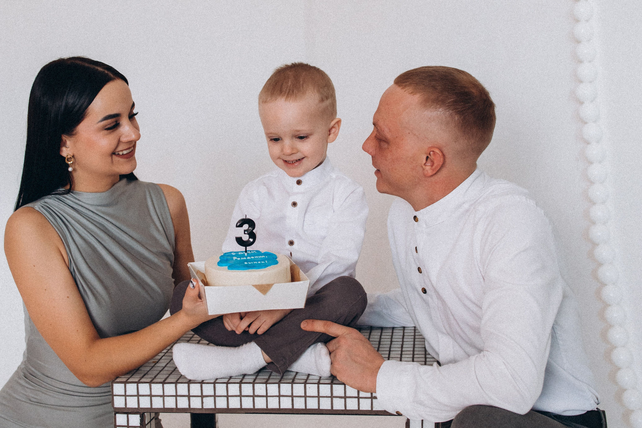 3 годика. Семейный фотограф Нижневартовск Тюмень Ефимова Ирина