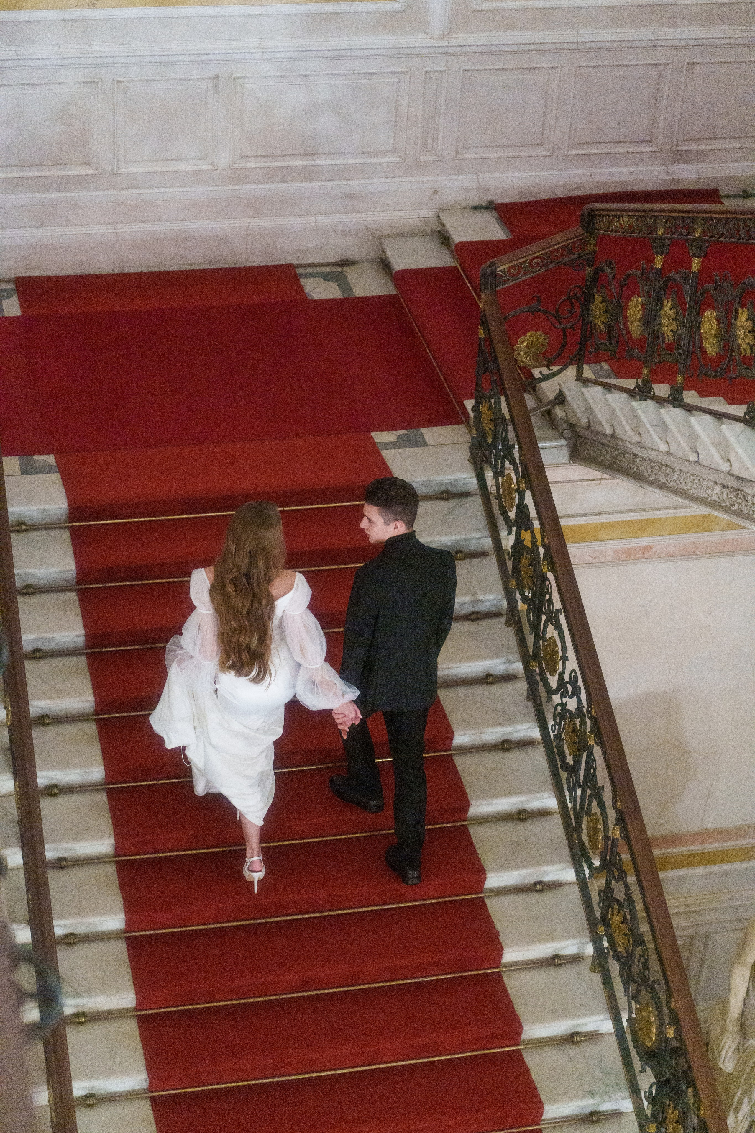 Фотосессия в Эрмитаже упрекрасно передаст Ваш стиль свадьбы!