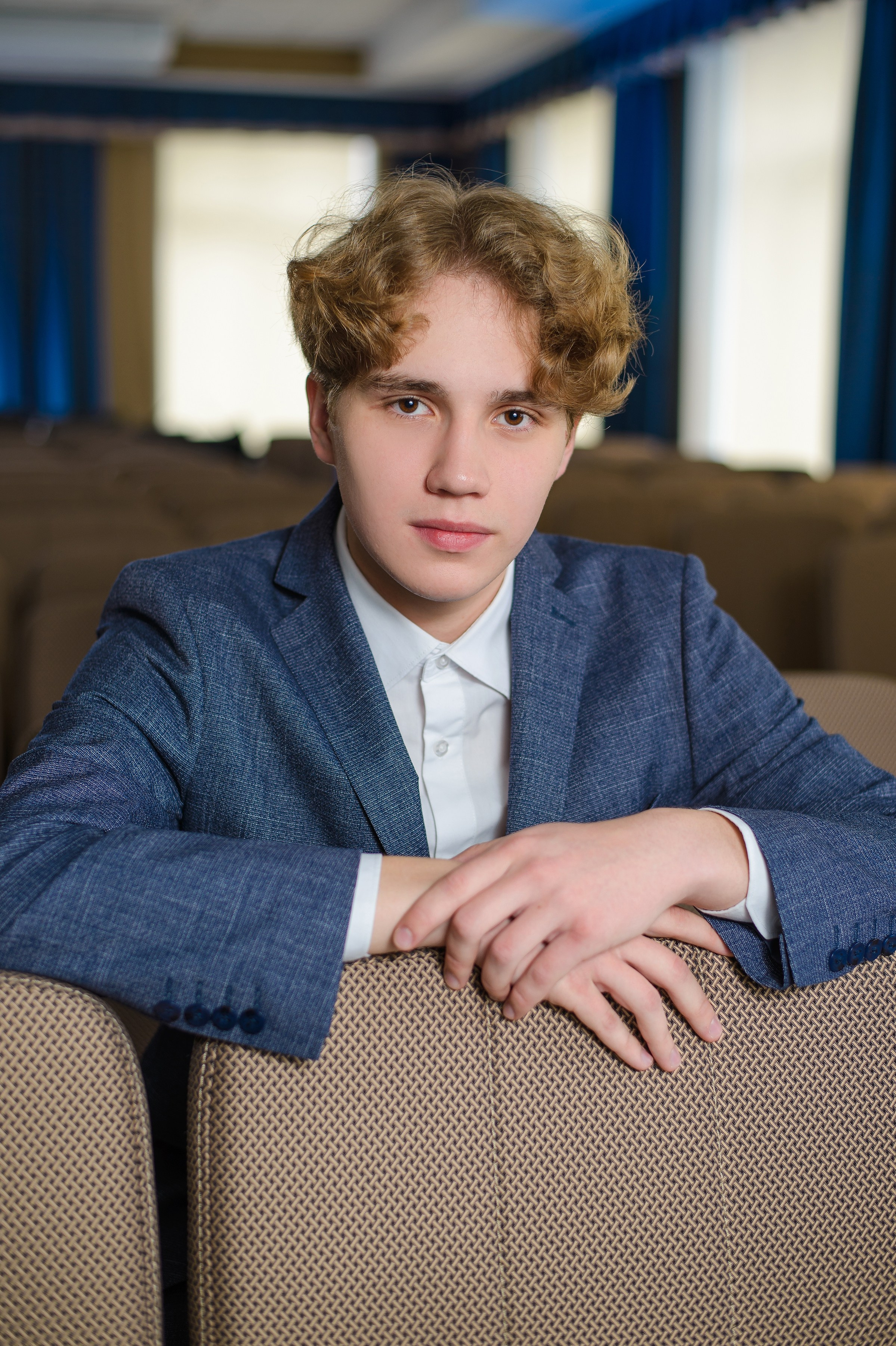 Портреты 9-11 кл. АРТИКУЛ. Выпускные альбомы Нижний Тагил