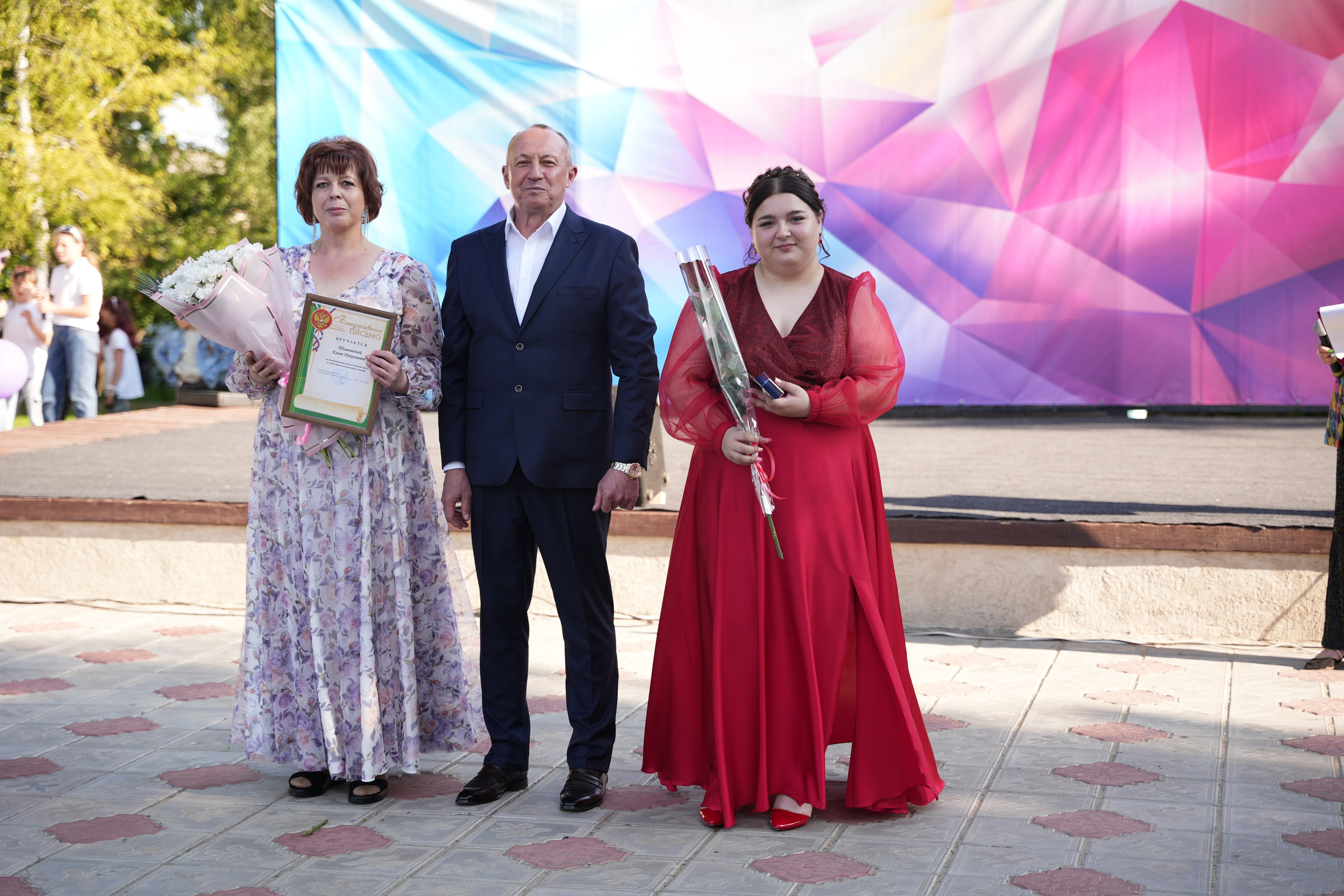 Выпускной в парке. Ольга Плаксина фотограф в Саратове