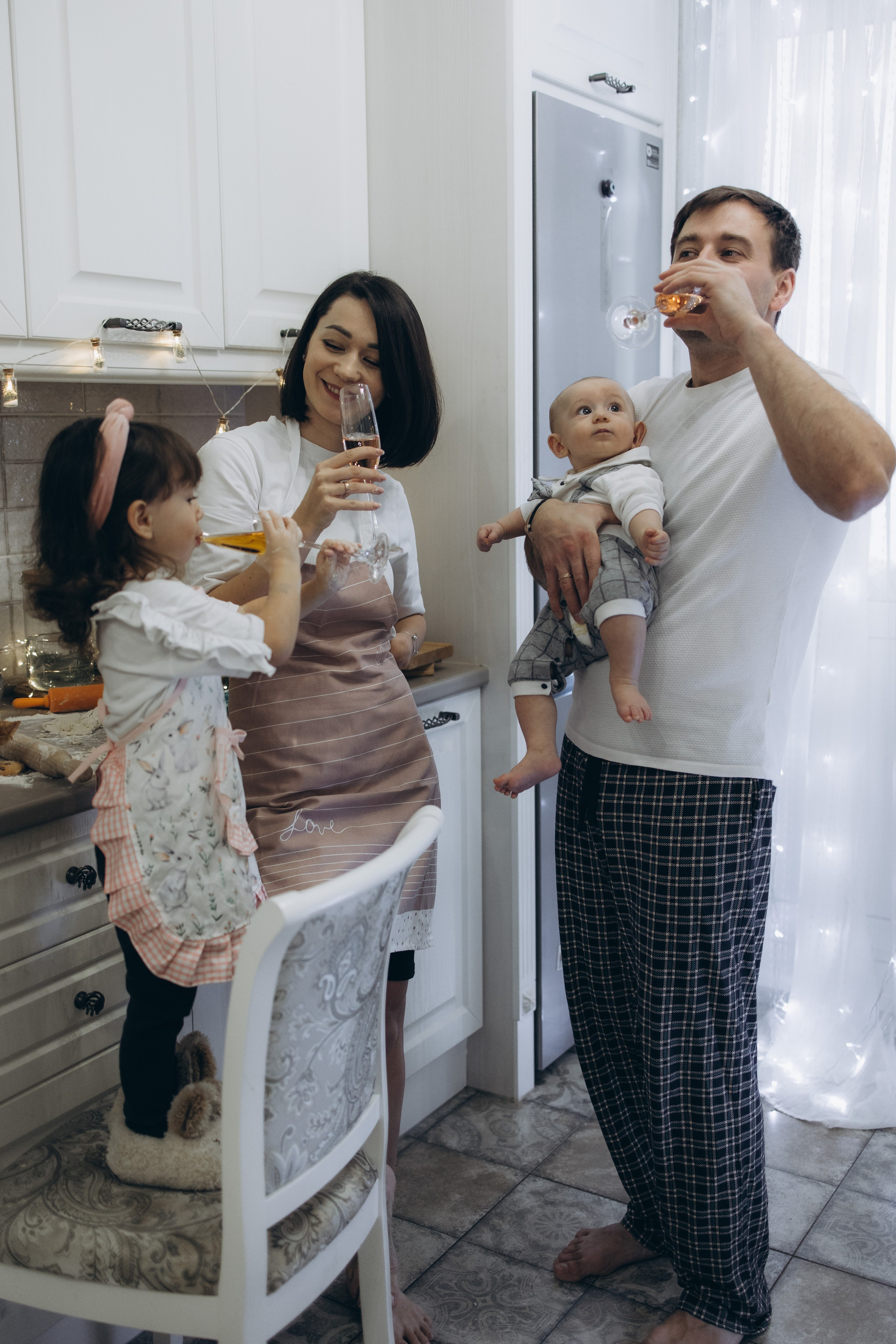 Маша, Женя, Ариана и Мирон. Семейный фотограф в Москве Виктория Ястребинская