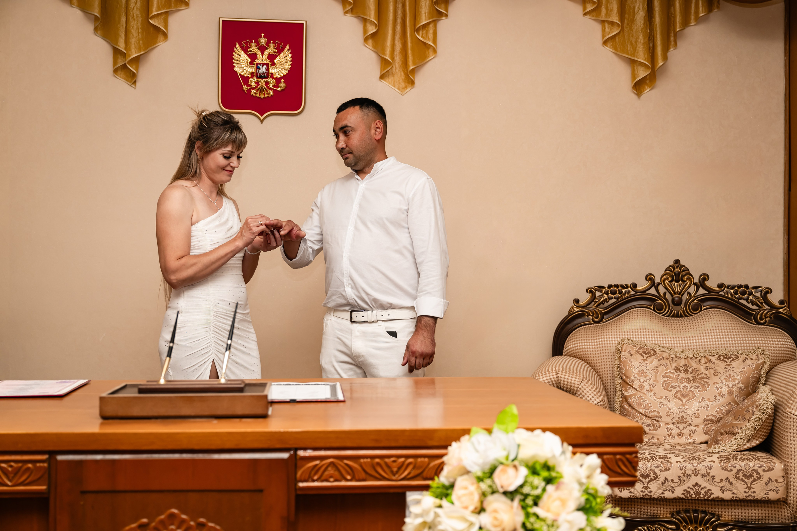 Свадебные фотосессии. Роспись в ЗАГСе. Выездная регистрация. Студийный и свадебный фотограф и видеограф в Севастополе — Юлия Макаренко