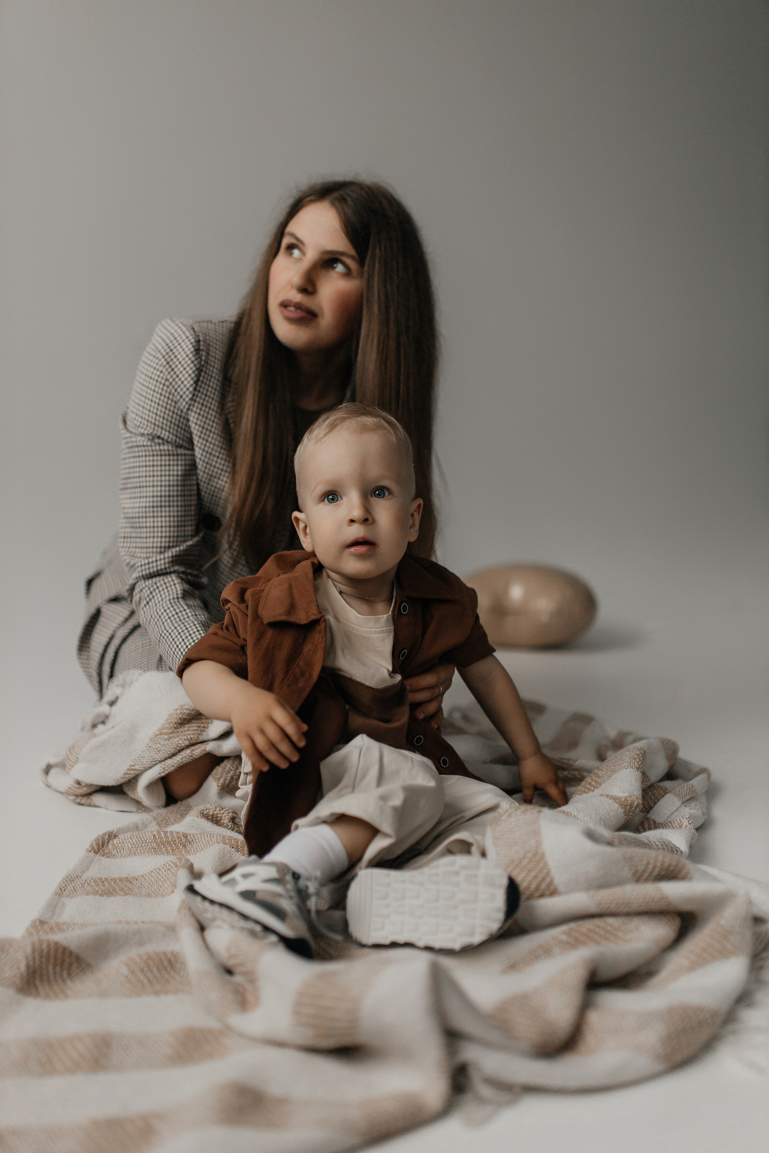 Ваня и мама. Семейный фотограф Губкин/Старый Оскол