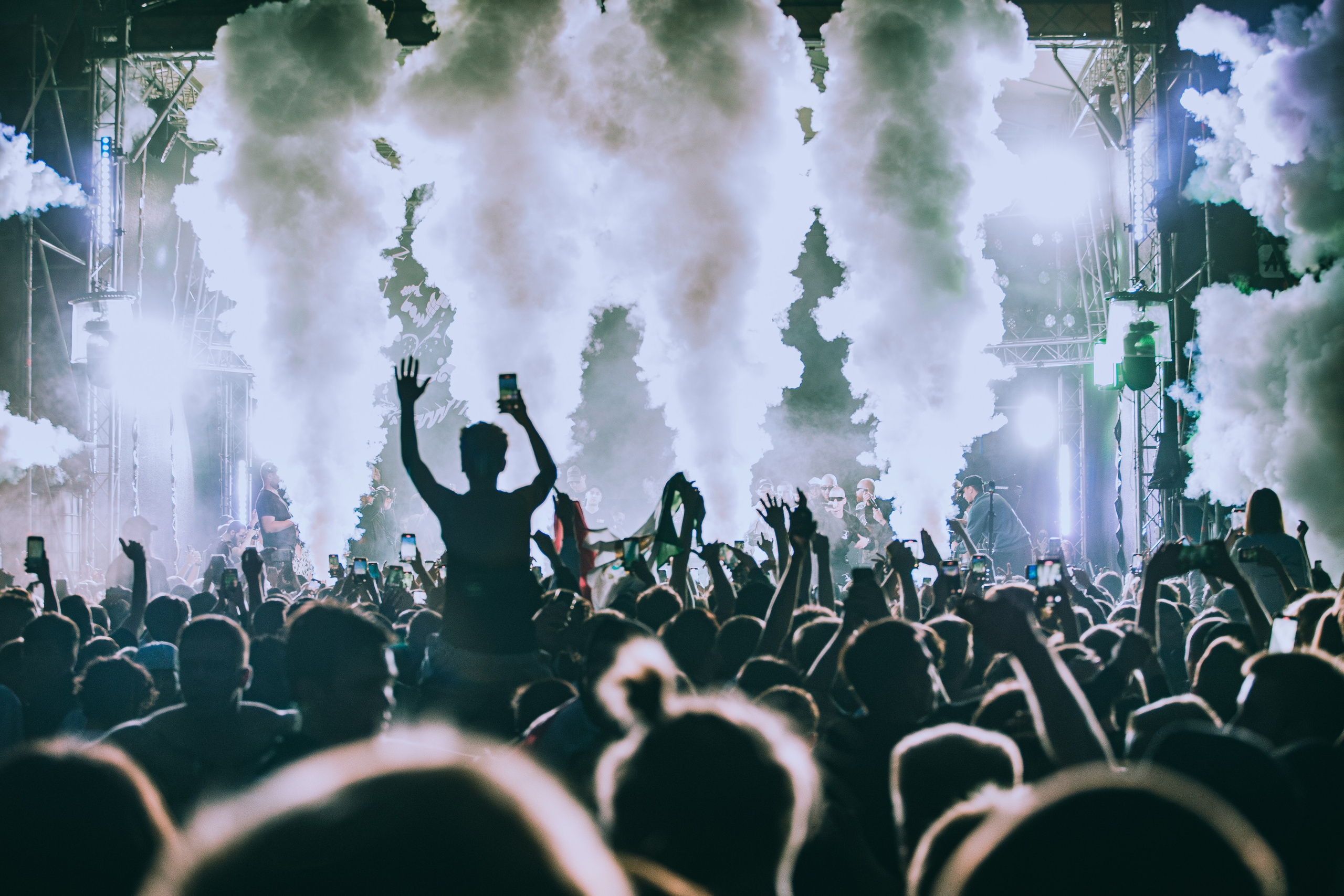 Репортажи. Фотограф концертов в Санкт-Петербурге Валерий Лебедев