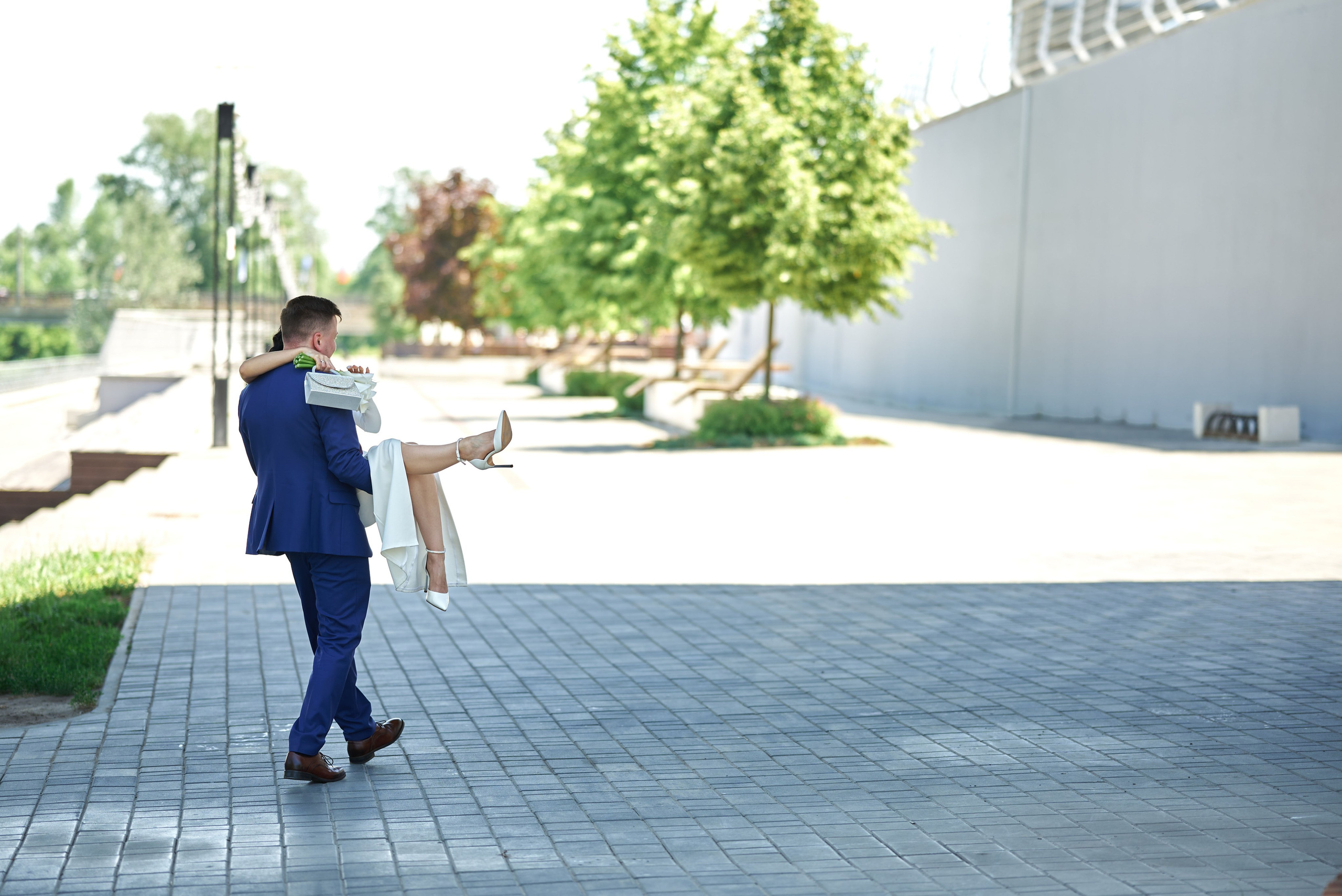 Фотограф на свадьбу в Старом Осколе, фотосессия свадьбы. Профессиональный фотограф Старый Оскол, Губкин — свадьба, венчание, крещение, юбилей и день рождения