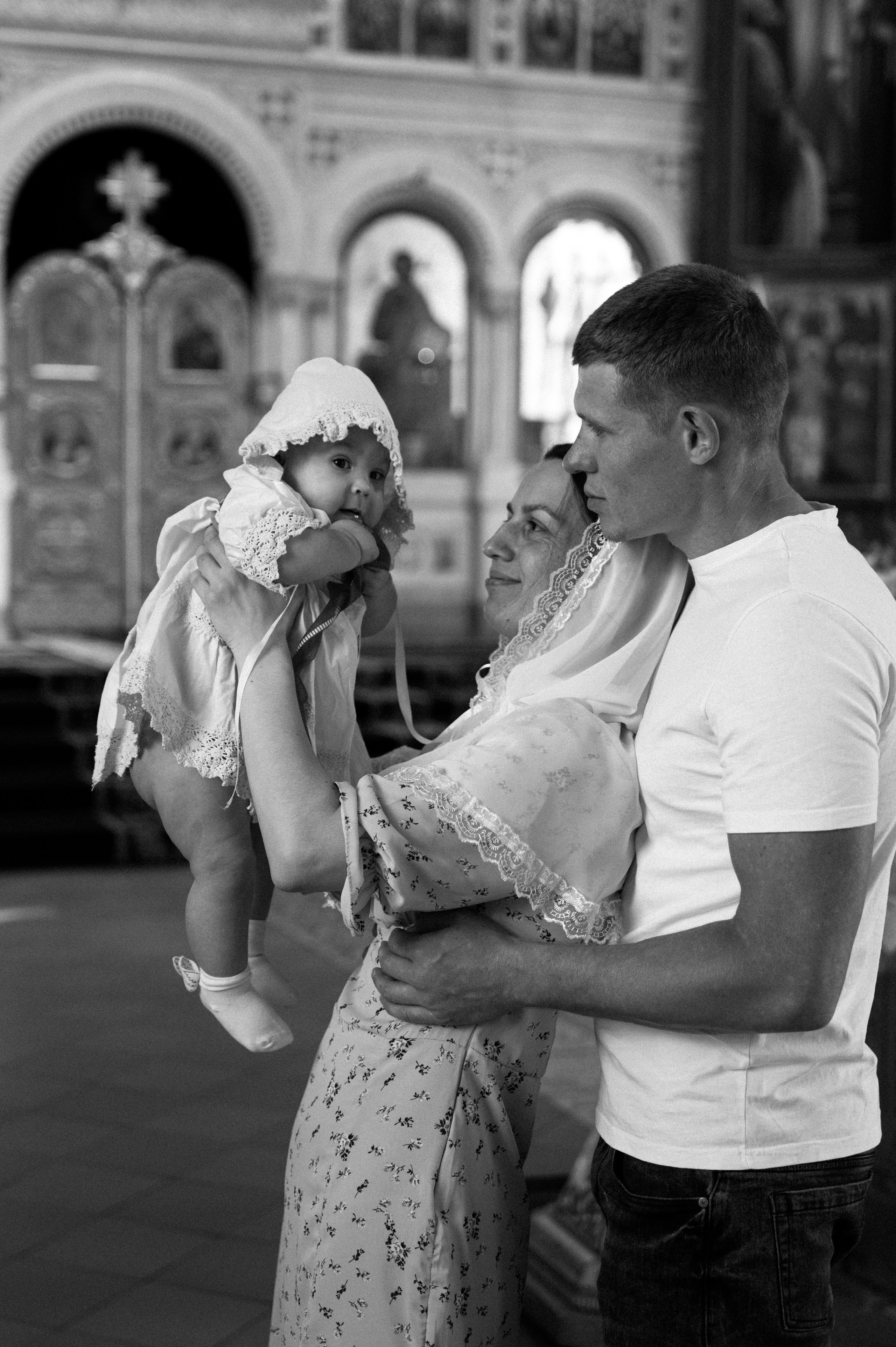 Таинство Крещения Дарьи (Храм Преполовения Пятидесятницы). Фотограф Ярута Оксана / Ростов-на-Дону