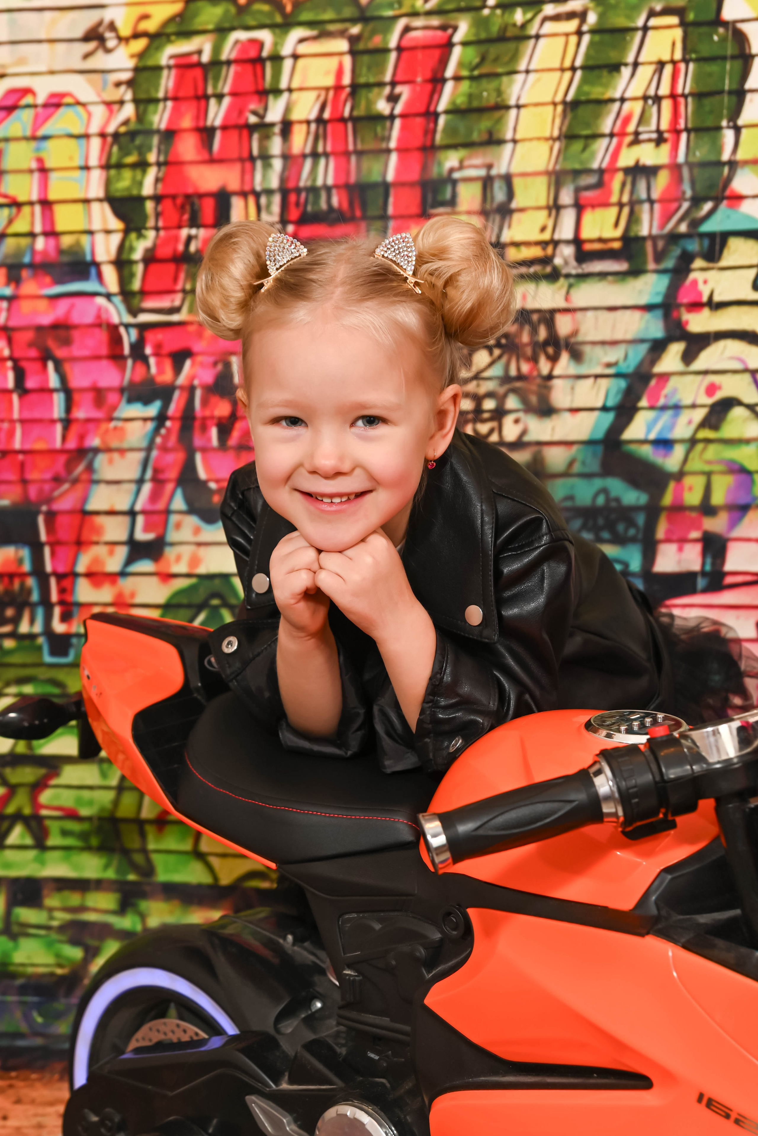 Рок. Выпускные альбомы для детских садов Санкт-Петербург