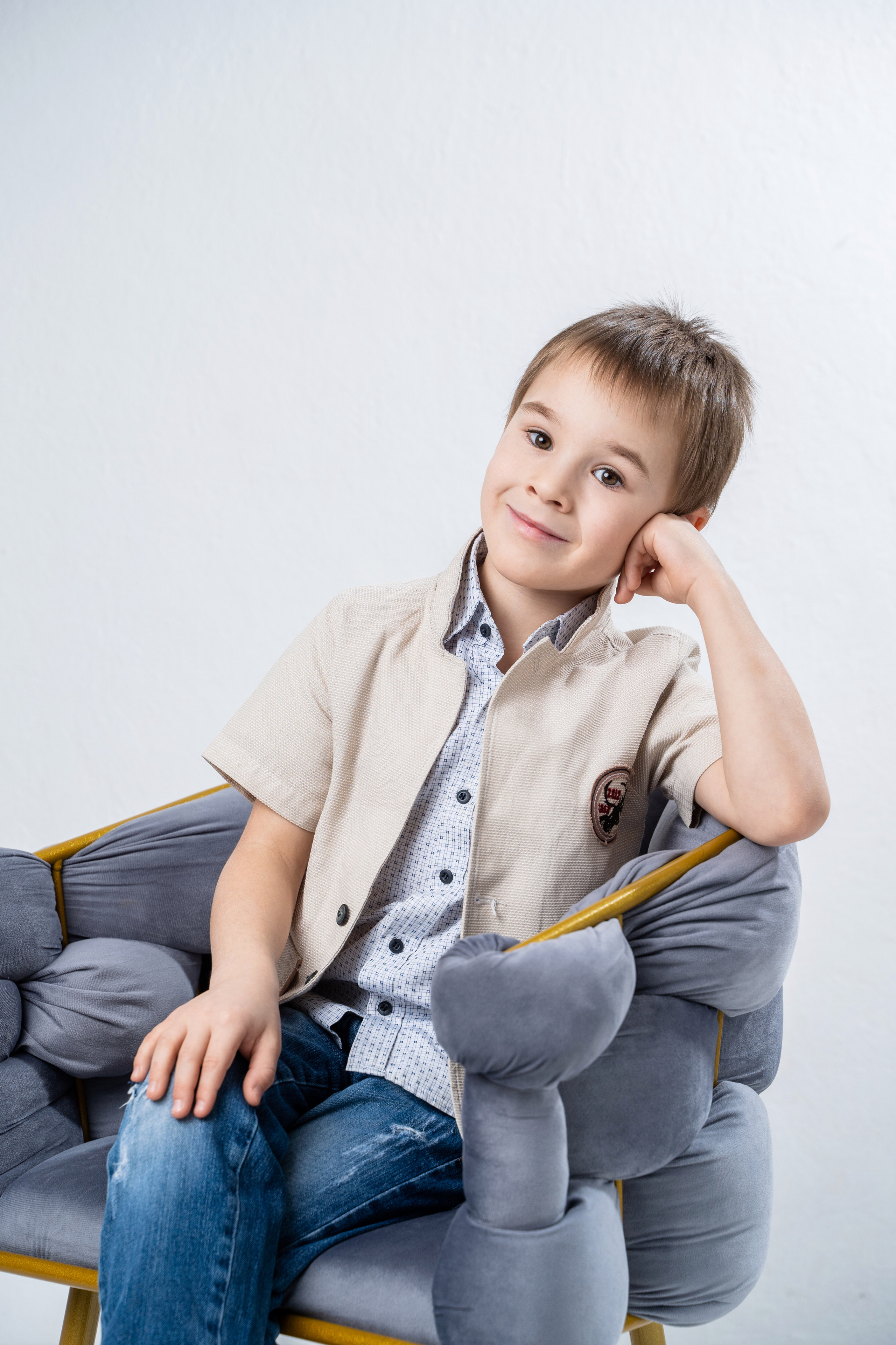 Портреты выпускников детского сада. Выпускные альбомы Нижнекамск Набережные Челны Фотостудия Небо