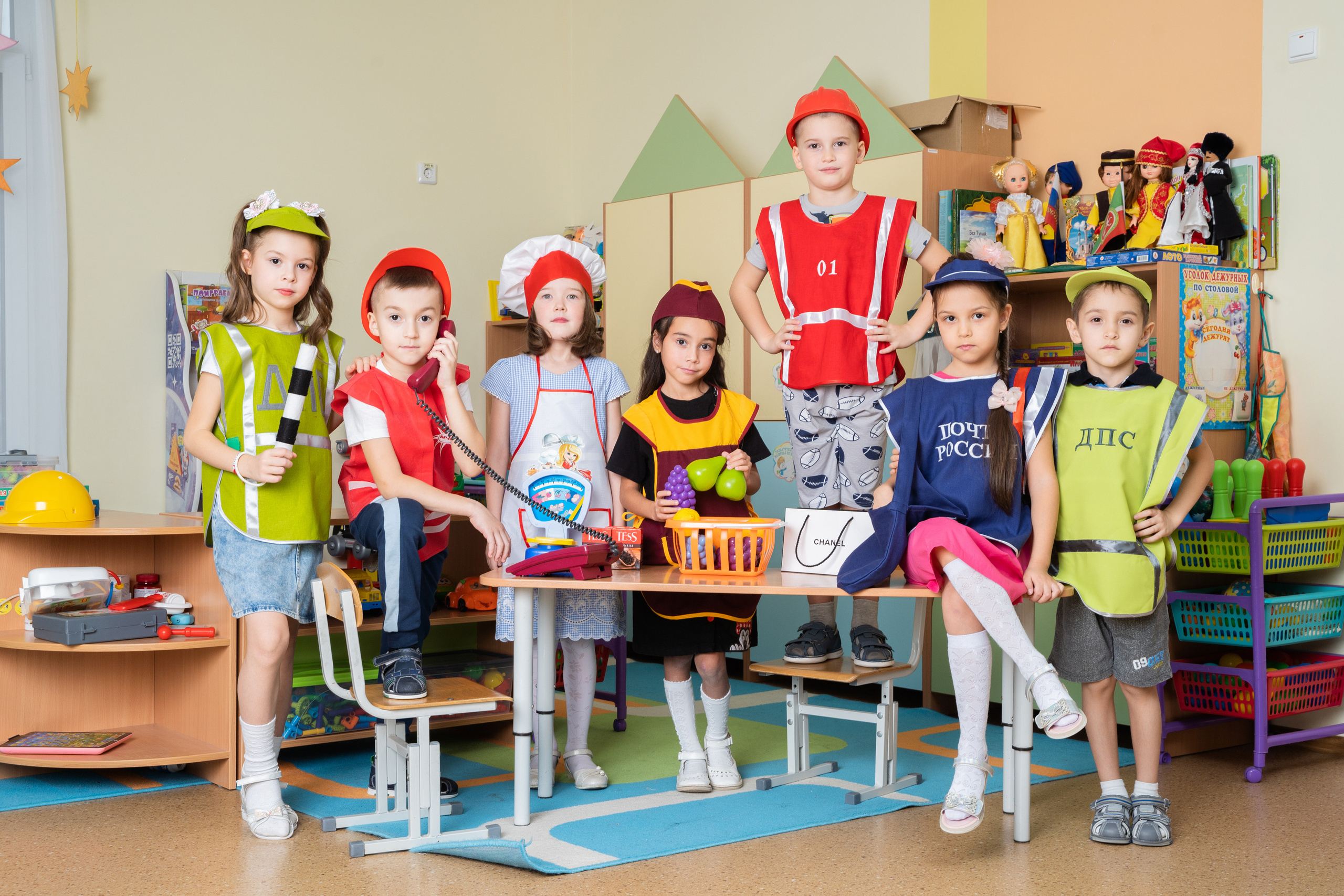 Фотографии выпускников детского сада. Выпускные альбомы Нижнекамск Набережные Челны Фотостудия Небо