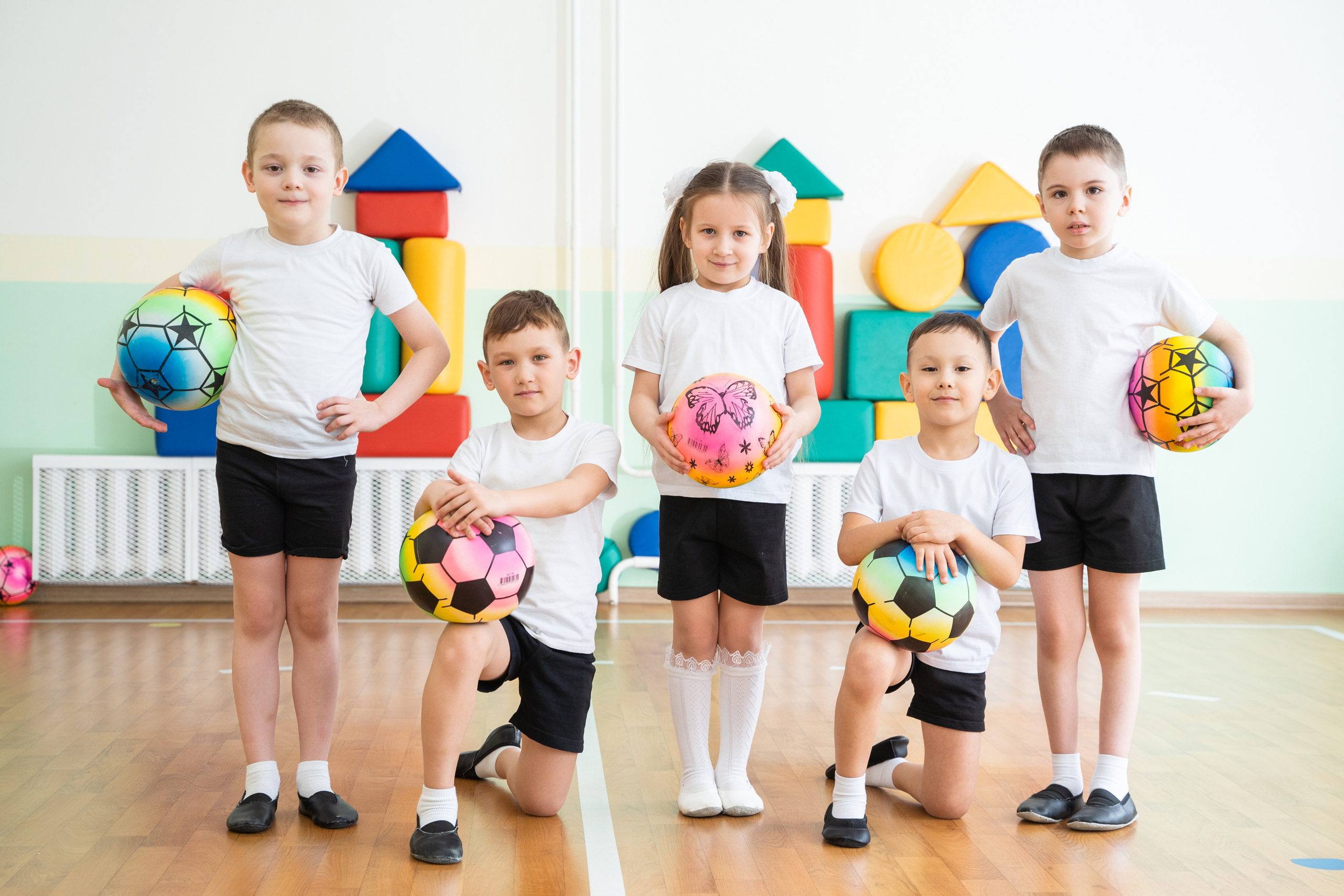 Фотографии выпускников детского сада. Выпускные альбомы Нижнекамск Набережные Челны Фотостудия Небо