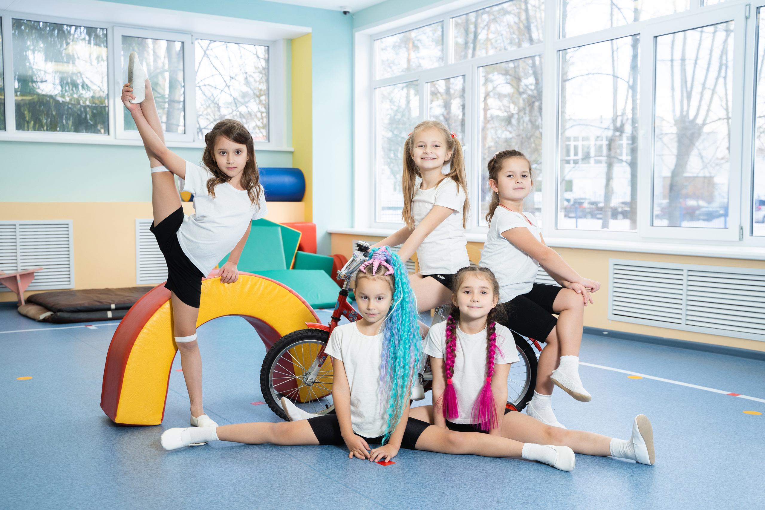 Фотографии выпускников детского сада. Выпускные альбомы Нижнекамск Набережные Челны Фотостудия Небо