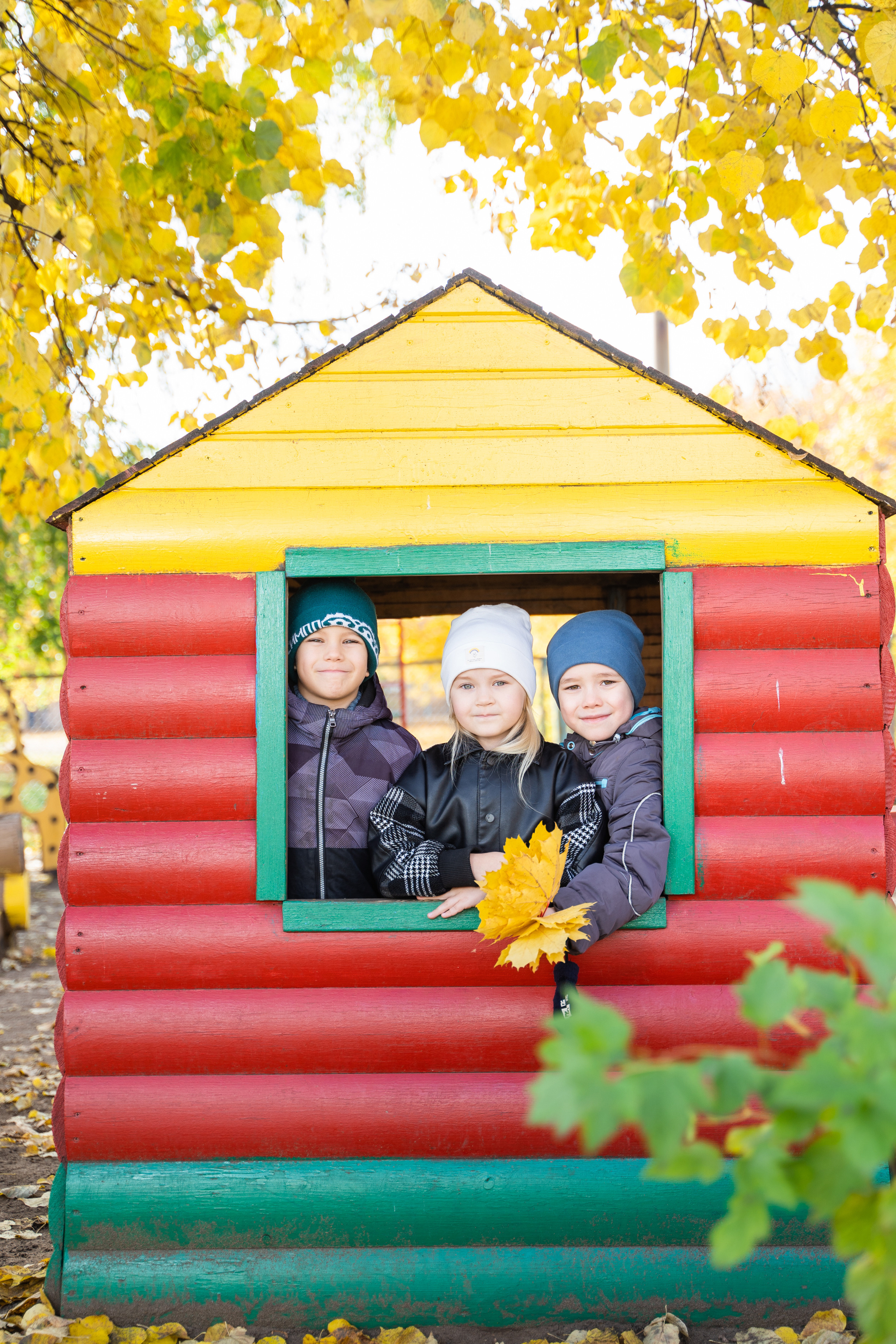 Фотографии выпускников детского сада. Выпускные альбомы Нижнекамск Набережные Челны Фотостудия Небо