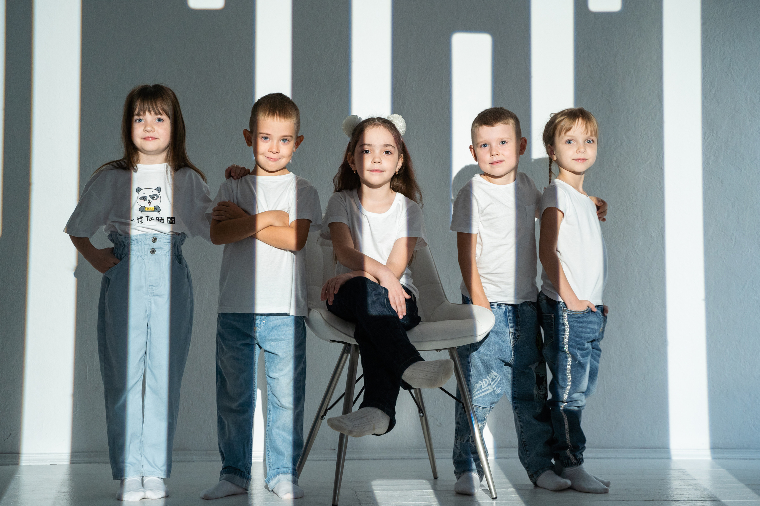 Выпускники детского сада в фотостудии. Выпускные альбомы Нижнекамск Набережные Челны Фотостудия Небо