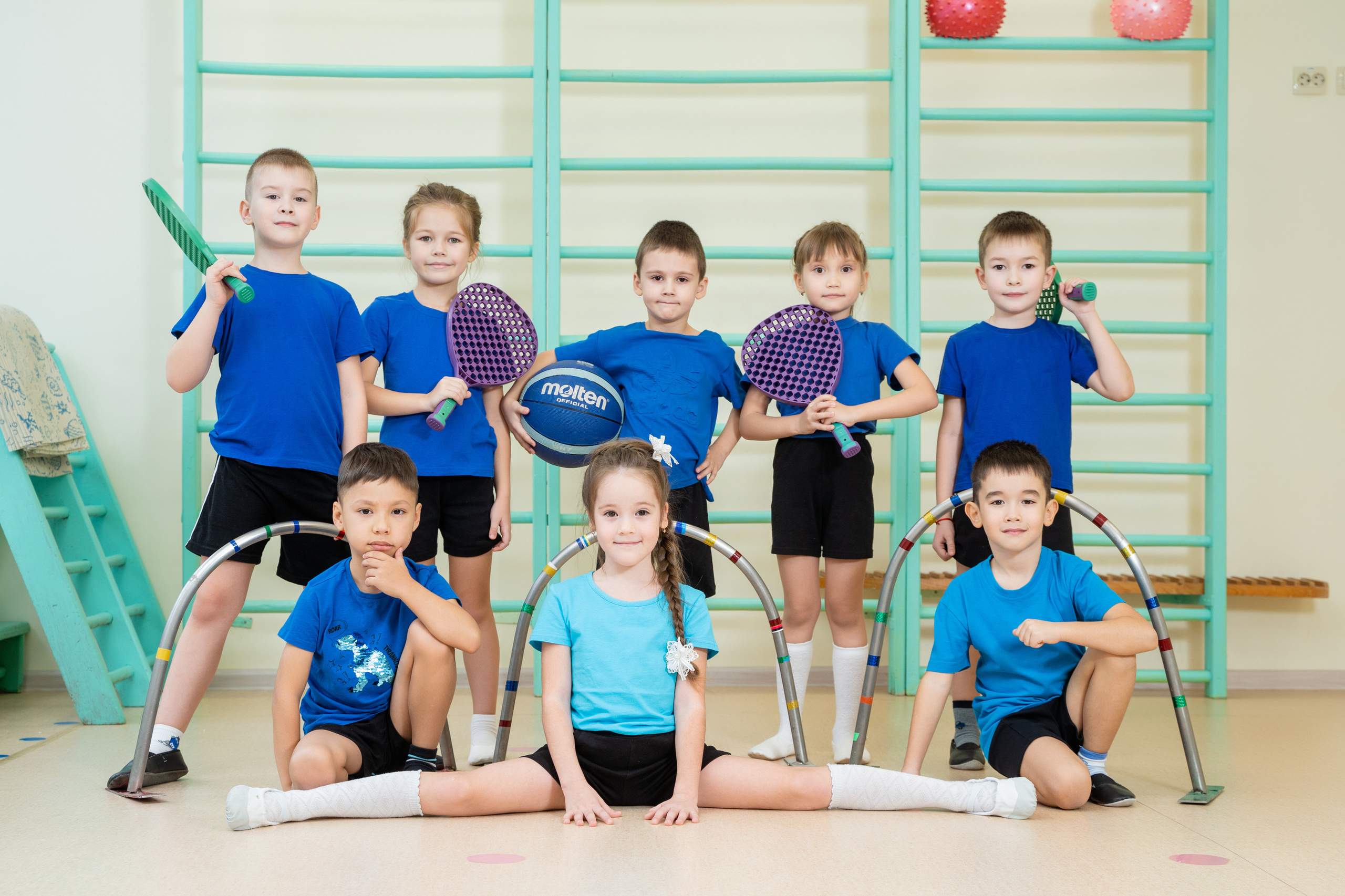 Фотографии выпускников детского сада. Выпускные альбомы Нижнекамск Набережные Челны Фотостудия Небо