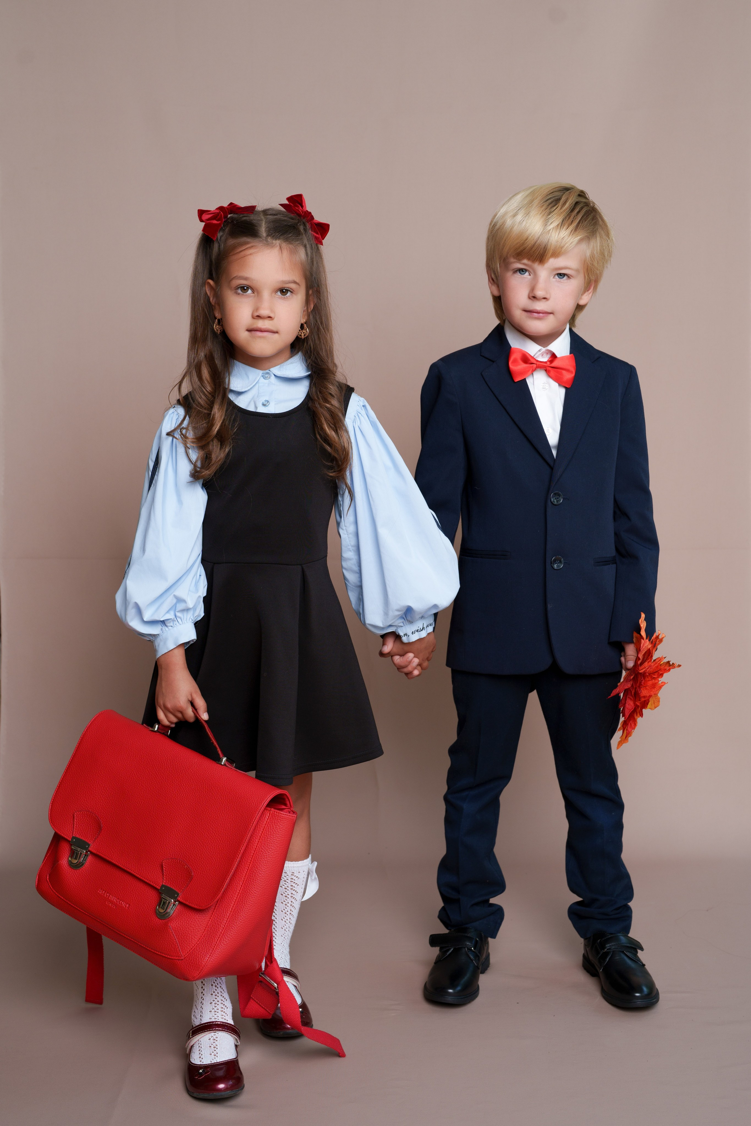 Школа. Стильные выпускные альбомы, детские фотосессии, сюжетные фотографии