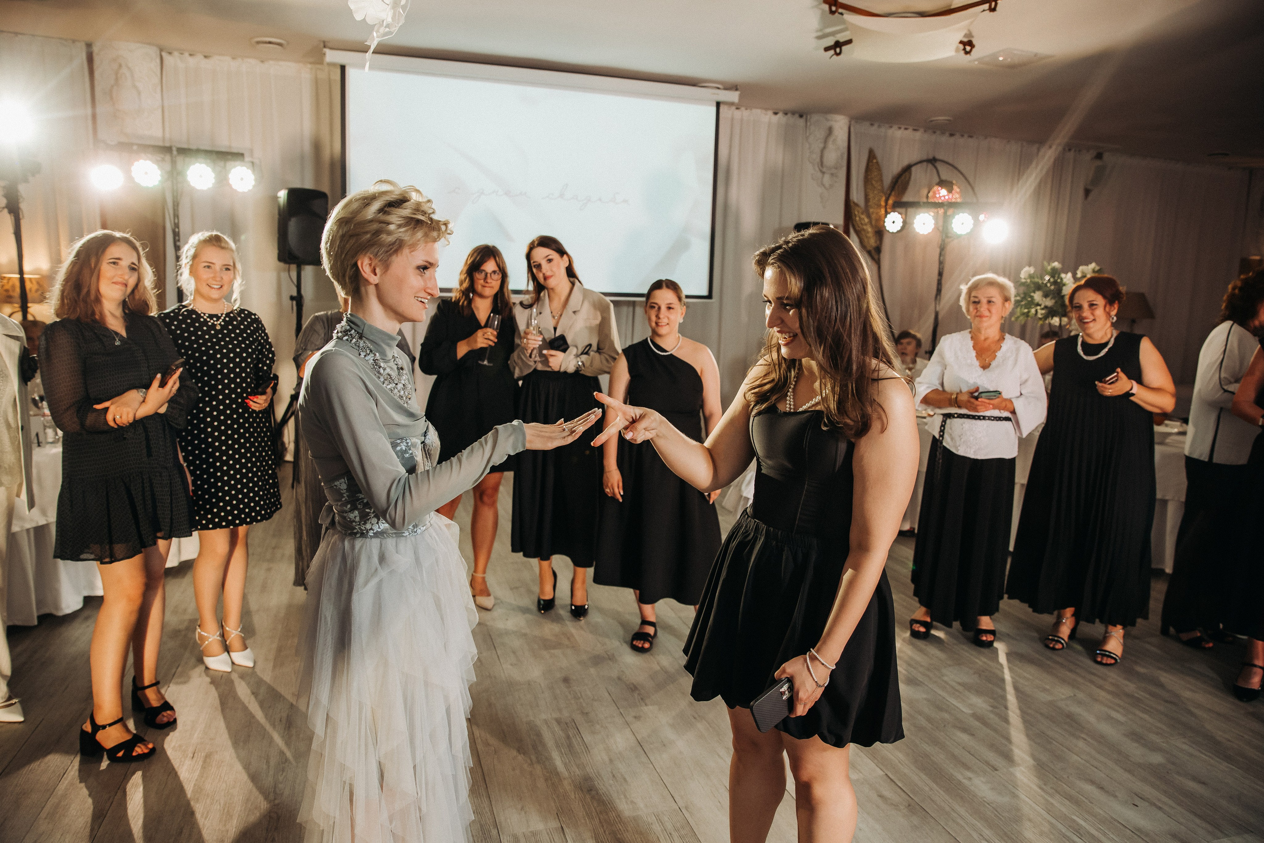 Vlad & Nadya (Saint-Petersburg, Russia). Destination wedding photographer Peter Letu