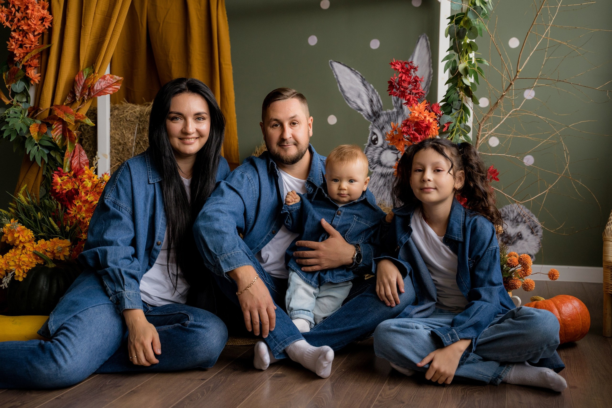 Комплекты Family look. Фотостудия Малина в городе Улан-Удэ. Фотограф Ирина Жарникова