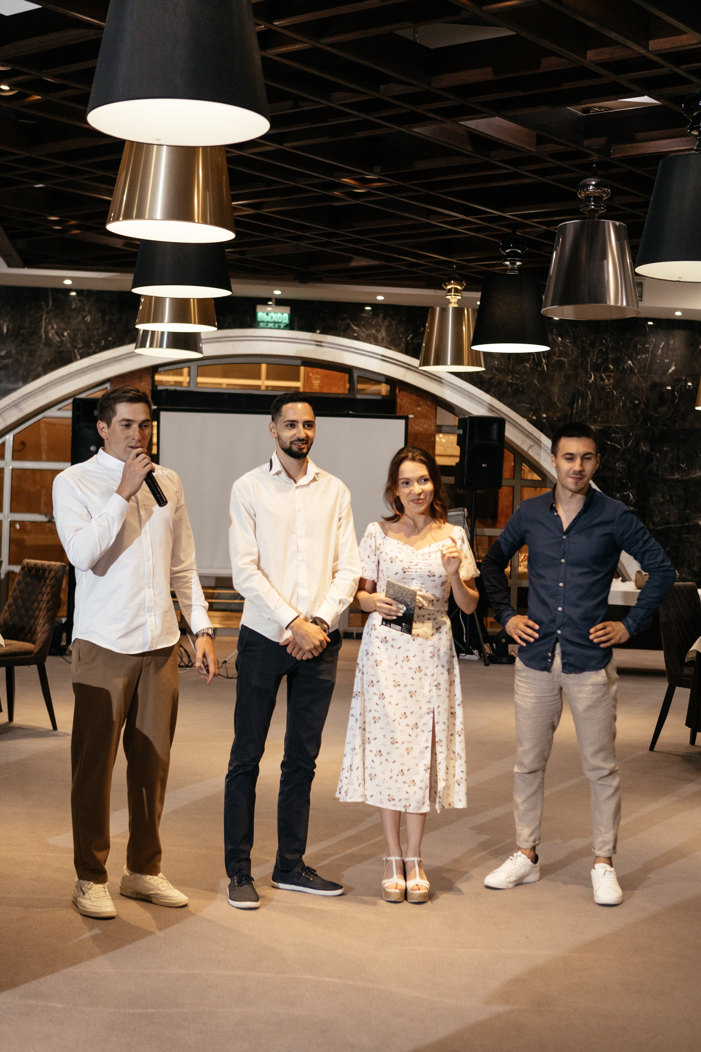 Свадебный фотограф Уфа — Руслан ГабдлисламовЖивые эмоции, красивые кадры, воспоминания на всю жизнь.Работаю по всей Республике Башкортоста. Свадебный фотограф Уфа Руслан Габдлисламов